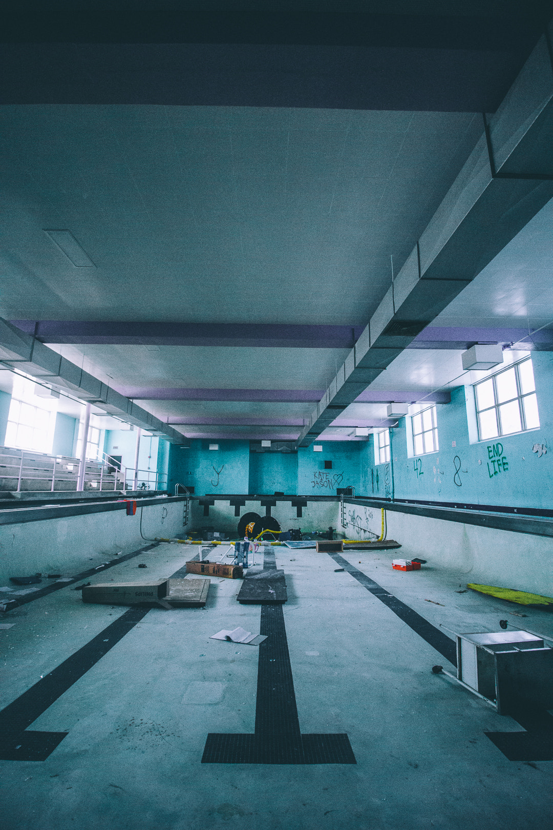 Canon EOS 60D sample photo. Abandoned. photography