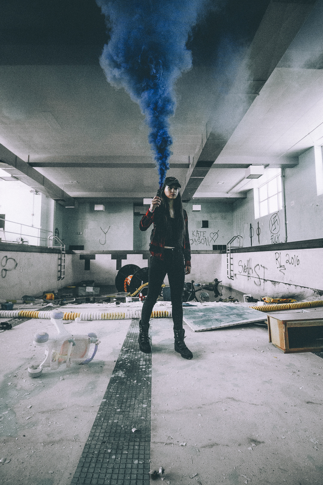 Canon EOS 60D sample photo. Abandoned. photography
