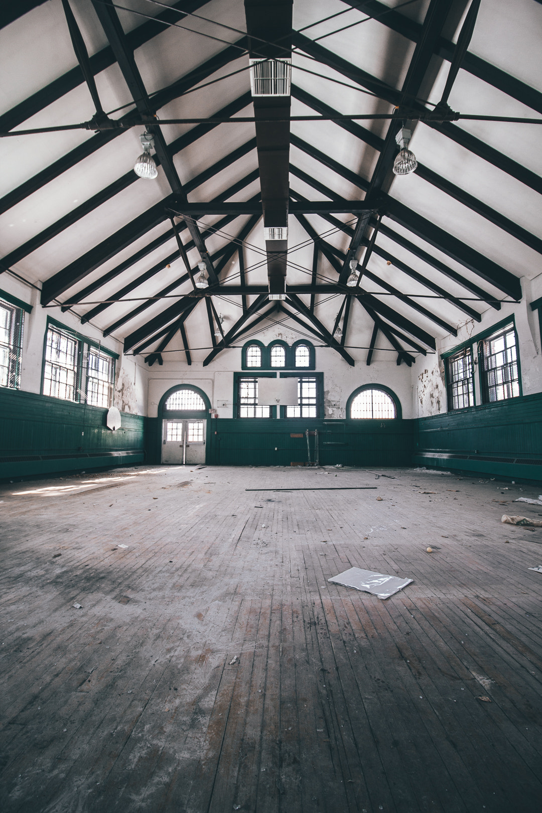 Canon EOS 60D sample photo. Abandoned. photography
