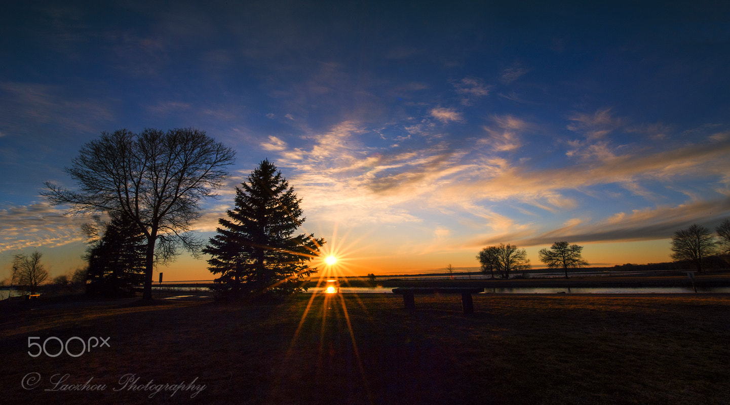 Nikon D5 + Nikon AF-S Nikkor 14-24mm F2.8G ED sample photo. Sunset at lake simcoe photography