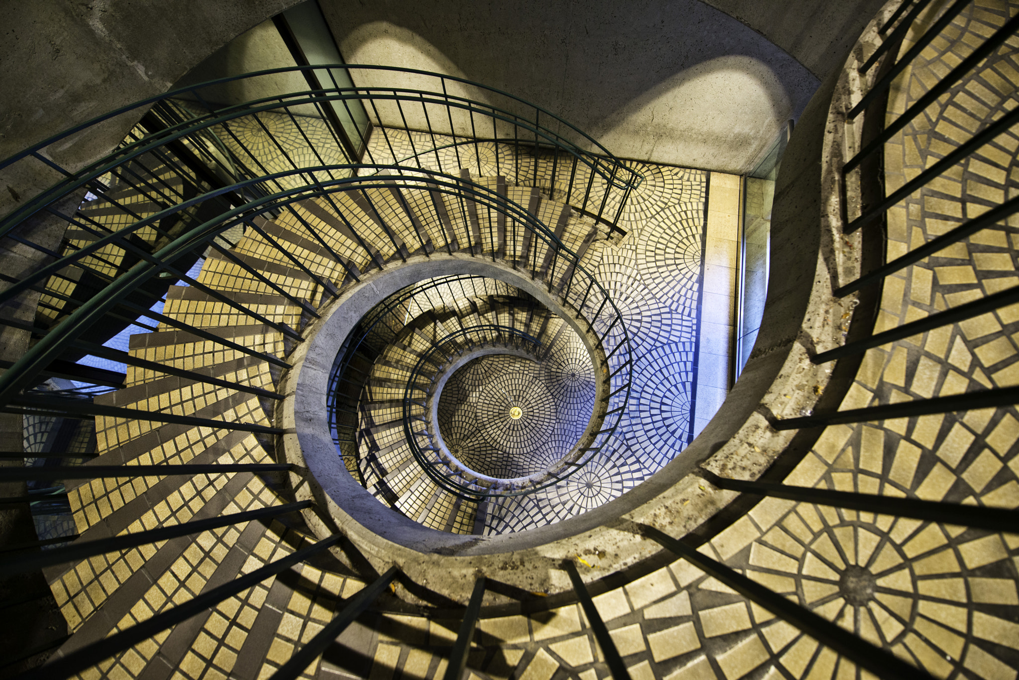 Nikon D800E + Nikon AF-S Nikkor 14-24mm F2.8G ED sample photo. Embarcadero staircase spirals photography