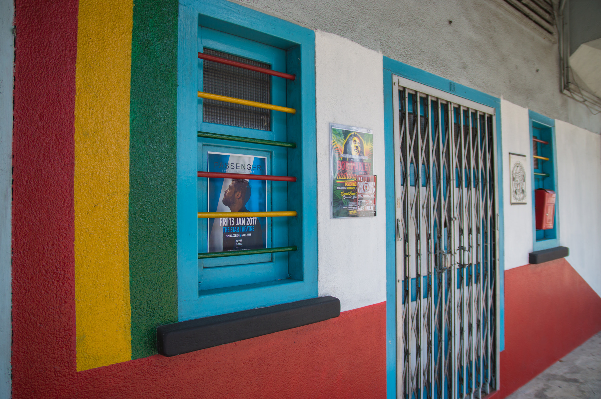 Sigma 17-70mm F2.8-4 DC Macro OS HSM | C sample photo. Singapore colorful house photography