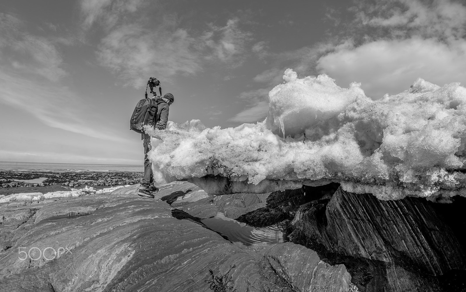 Samyang 12mm F2.8 ED AS NCS Fisheye sample photo. Photographer exploring the beach photography