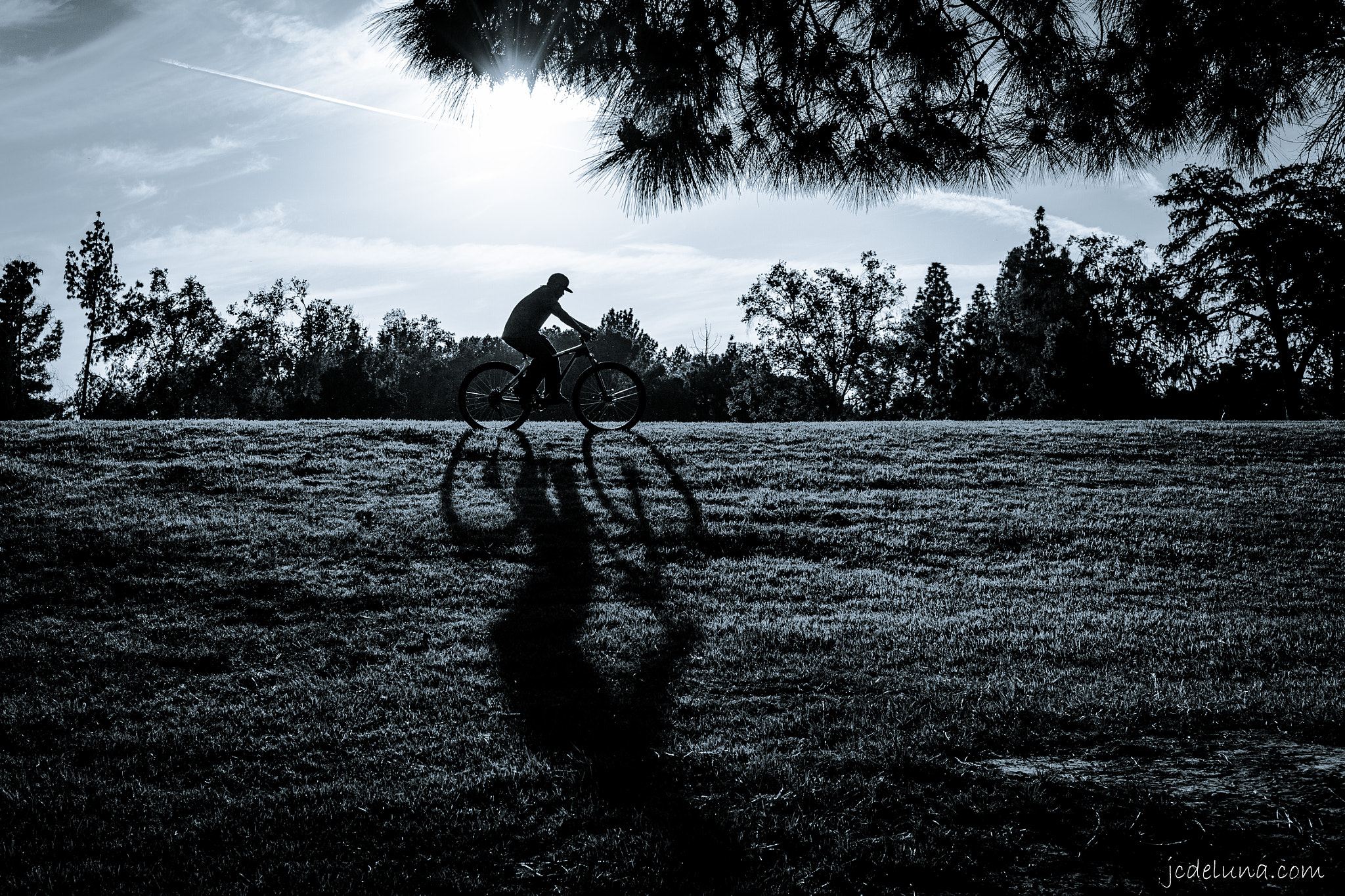 Canon EF 40mm F2.8 STM sample photo. Sunday ride photography