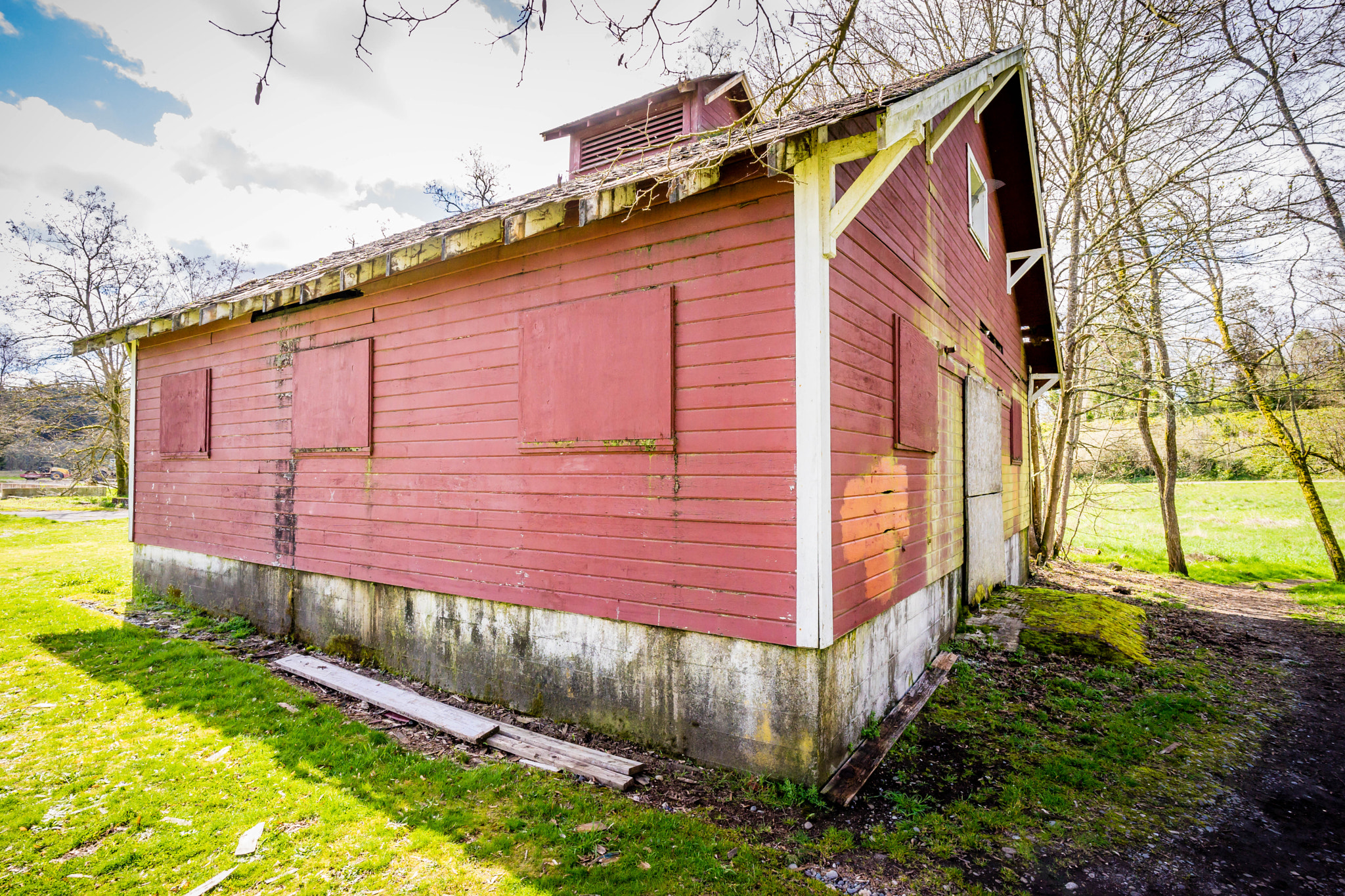 Sony a7 II + ZEISS Batis 18mm F2.8 sample photo. Steilacoom park a year later () photography