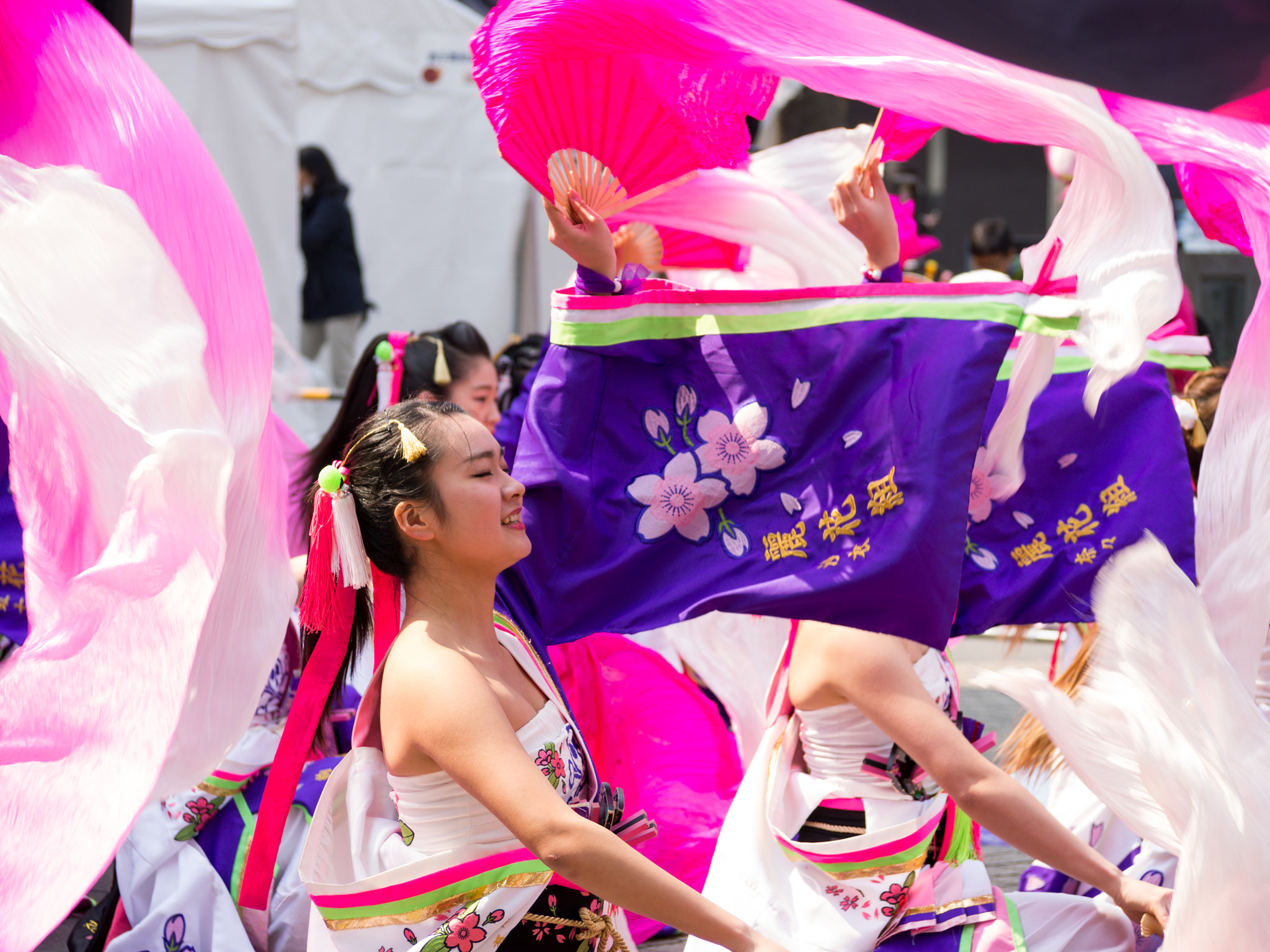 Olympus OM-D E-M5 sample photo. Dancing girls photography