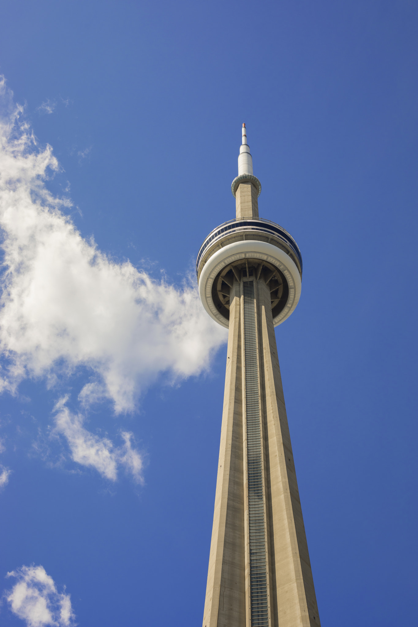 Canon EF 50mm F1.8 STM sample photo. Cn tower photography