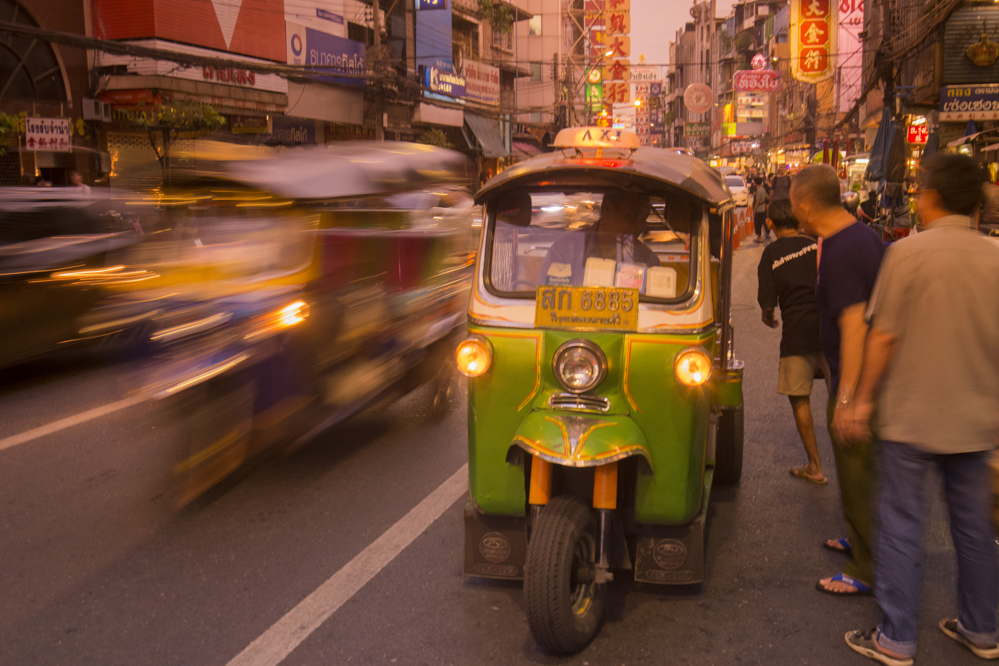 Nikon D800 sample photo. Thailand bangkok china town tuk tuk taxi photography