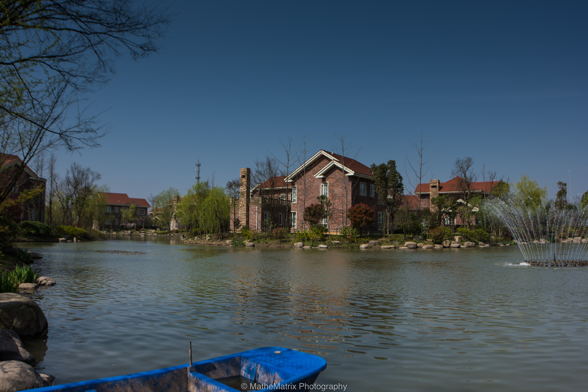 Nikon D810 sample photo. House around lake in chongming photography