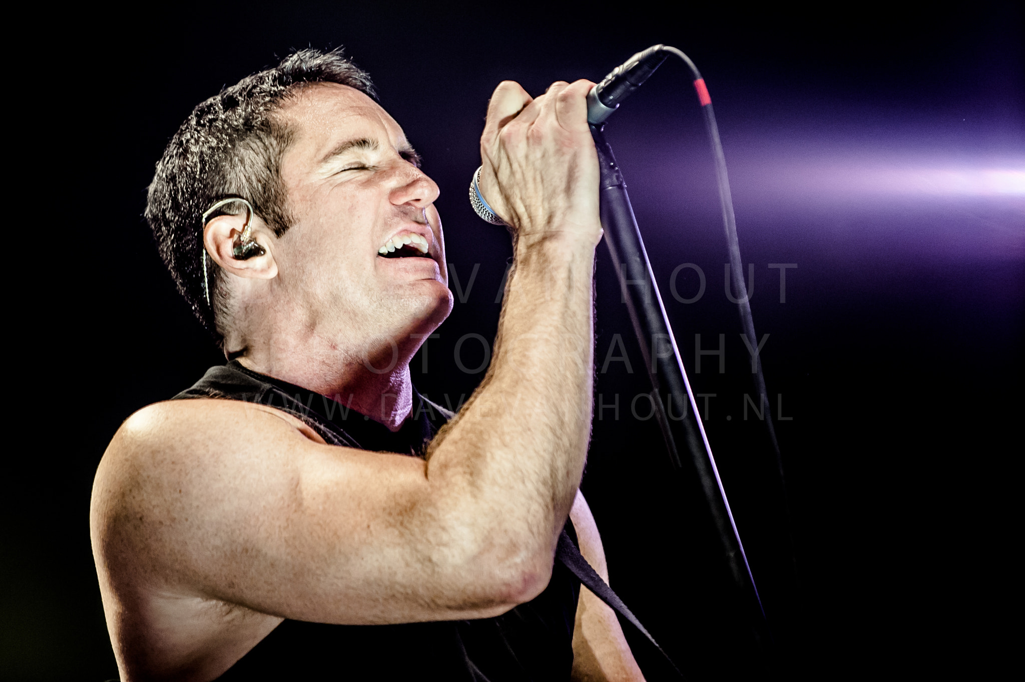 Nikon D700 + Nikon AF-S Nikkor 70-200mm F2.8G ED VR sample photo. Nine inch nails lowlands photography