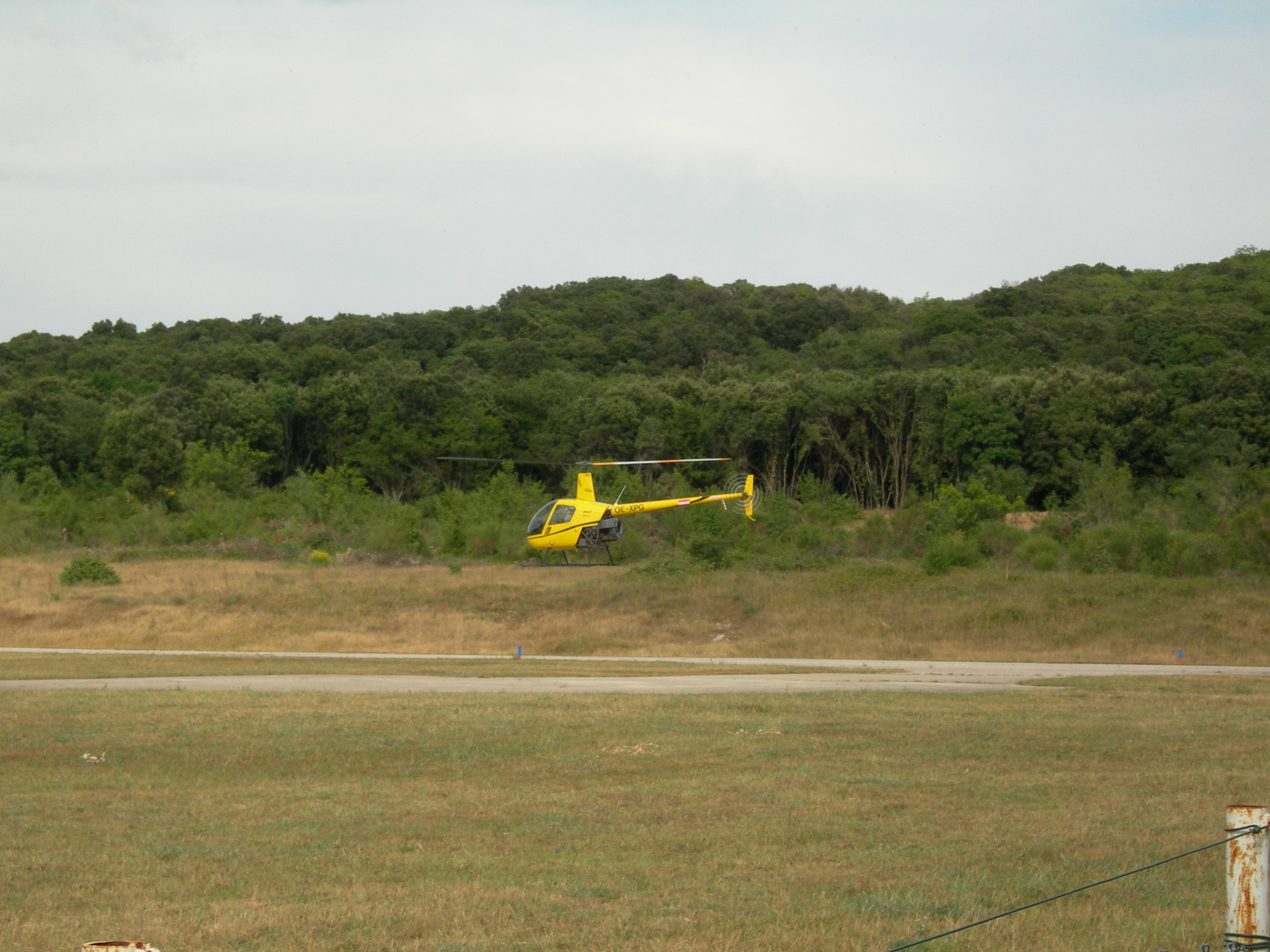 Nikon E7900 sample photo. Taken helicopter lessons in croatia photography