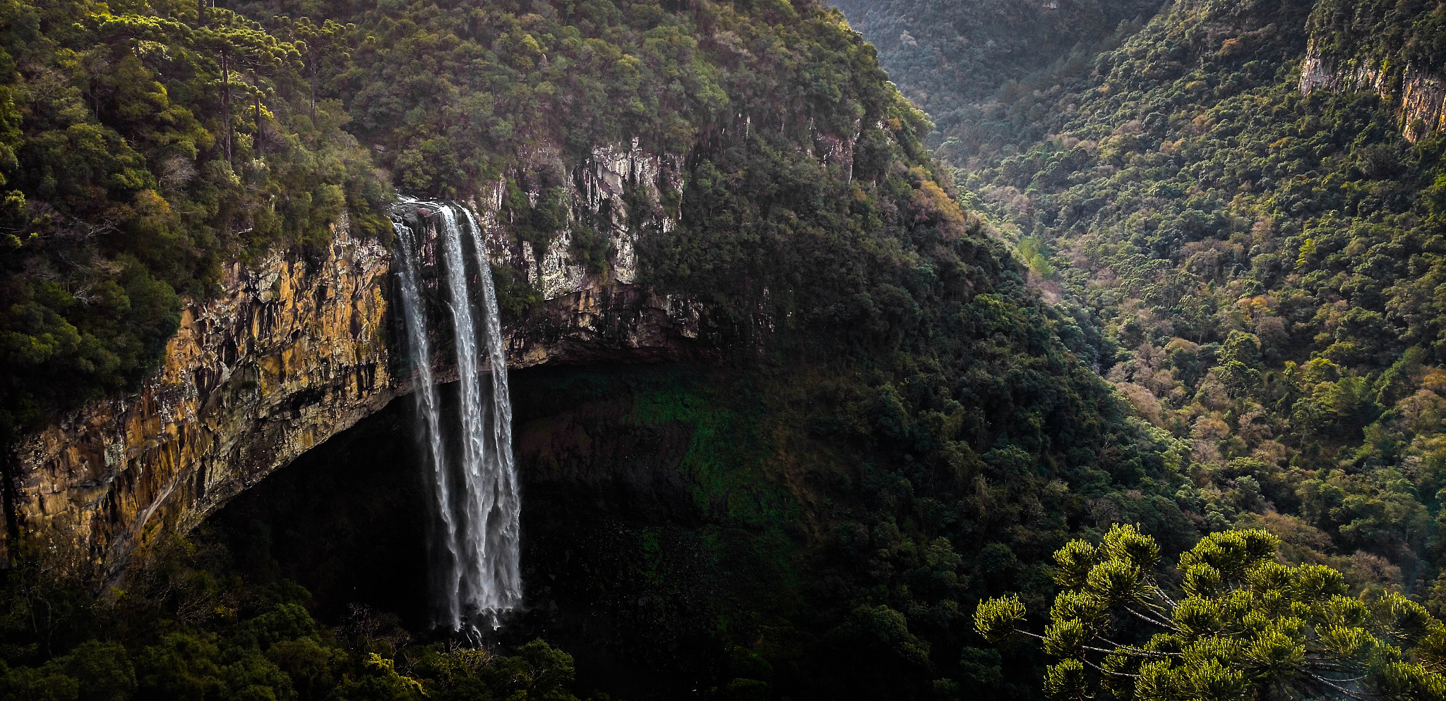 Motorola XT1563 sample photo. Cascata do caracol photography