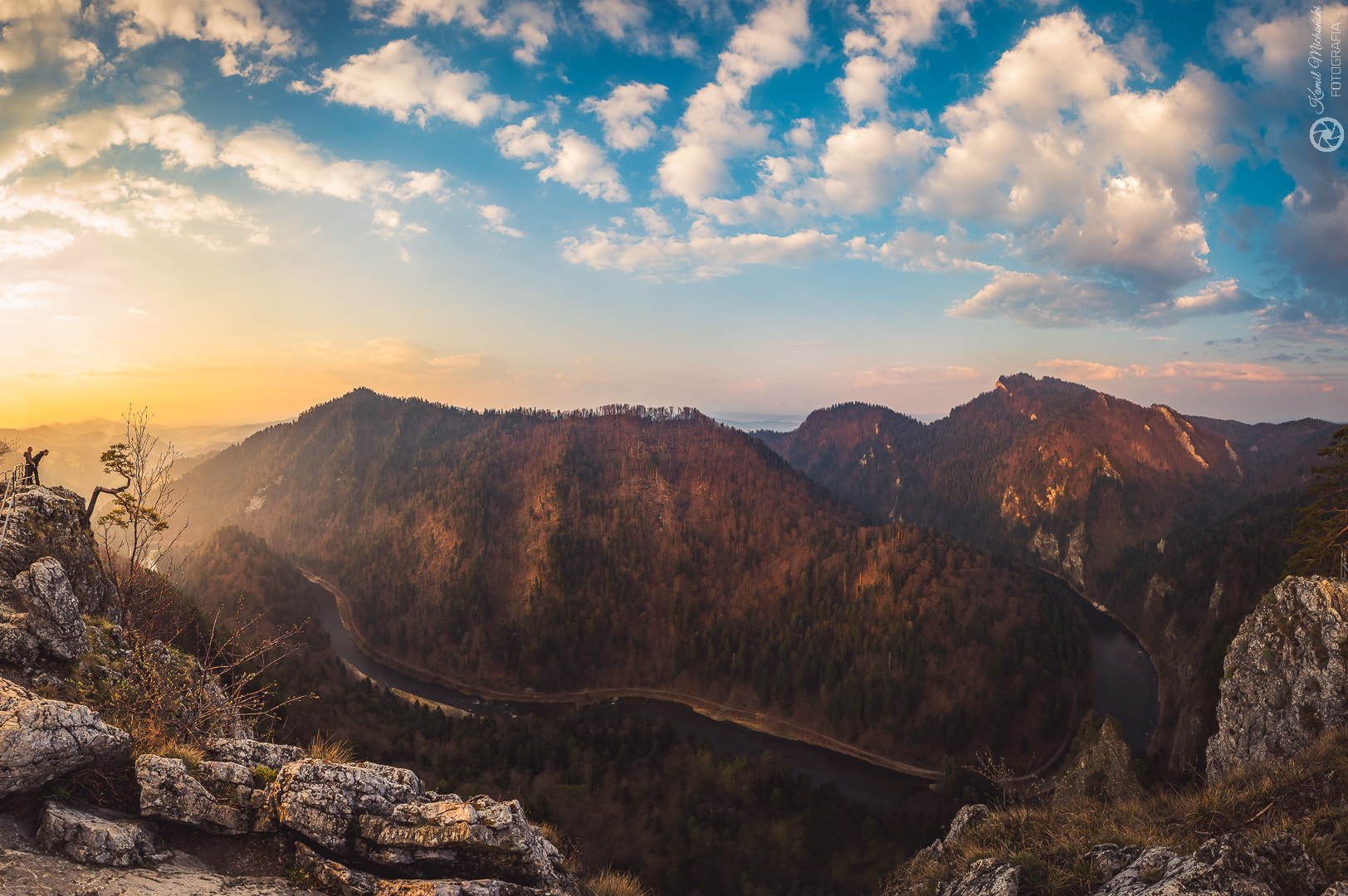Samyang 14mm F2.8 ED AS IF UMC sample photo. Sunrise panorama from sokolica mountain. photography