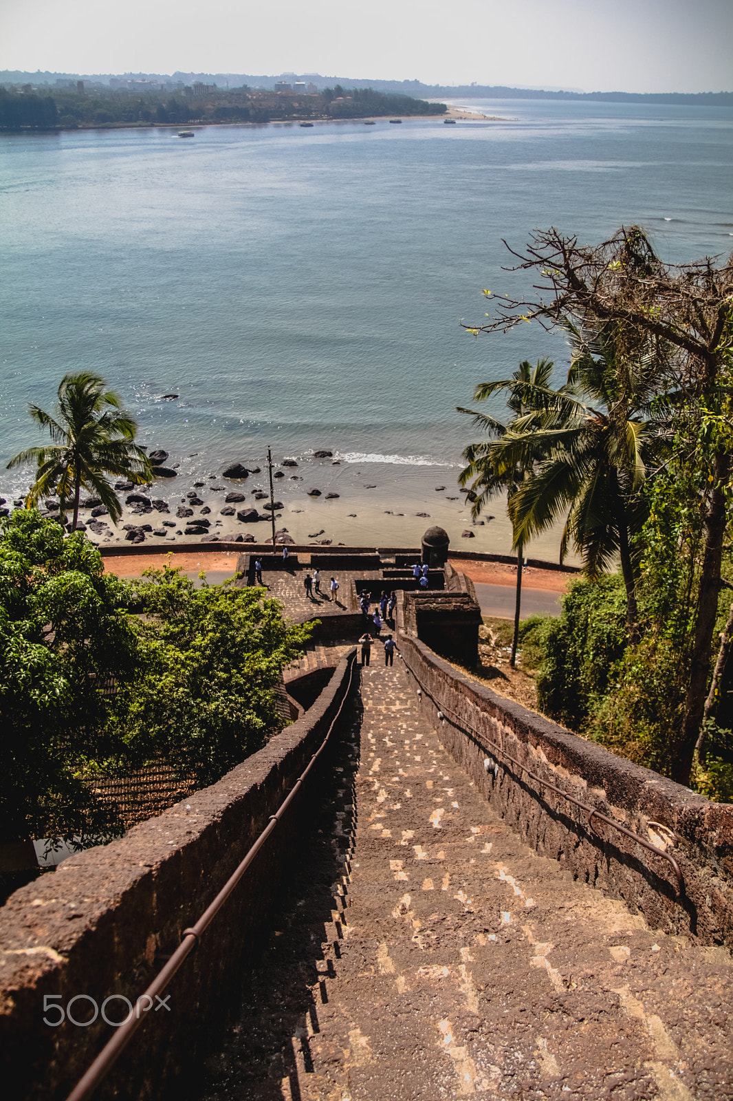 Canon EF-S 17-55mm F2.8 IS USM sample photo. Fortress by the sea photography