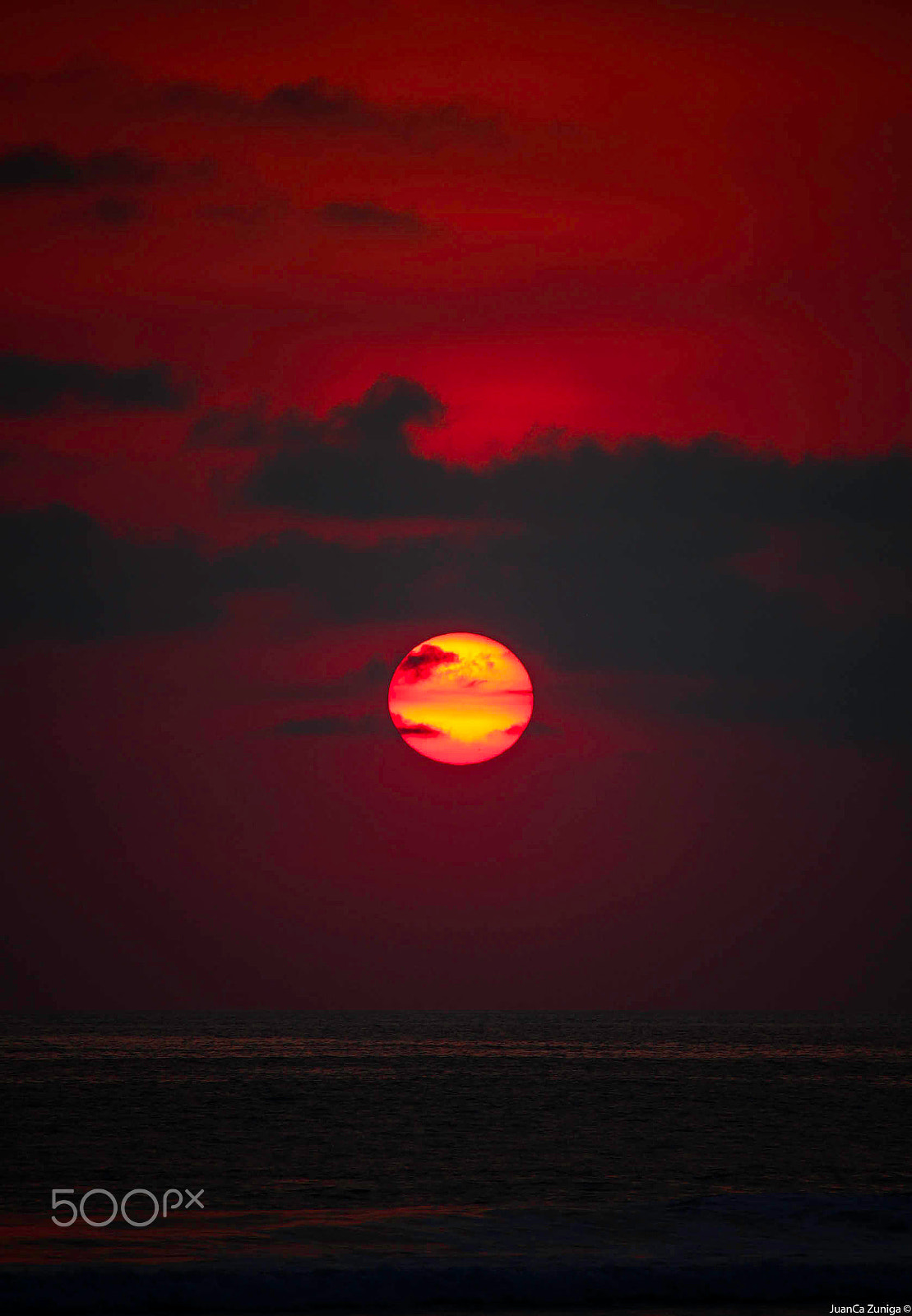 Canon EOS 100D (EOS Rebel SL1 / EOS Kiss X7) sample photo. Costa de oro sunset photography