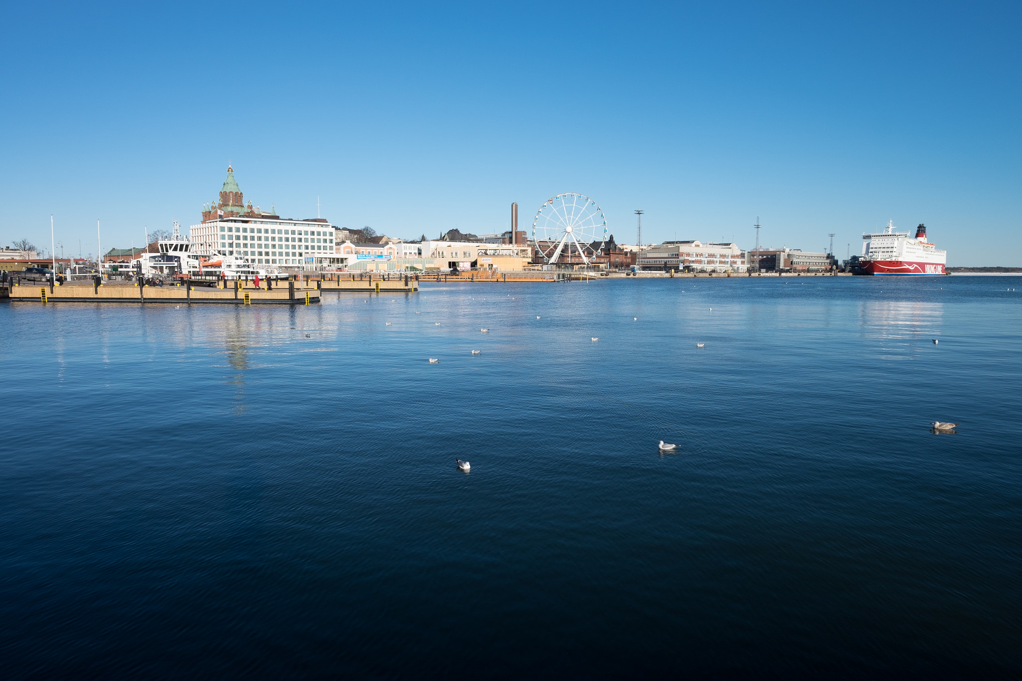 Fujifilm X-T1 + Fujifilm XF 14mm F2.8 R sample photo. Helsinki harbour photography