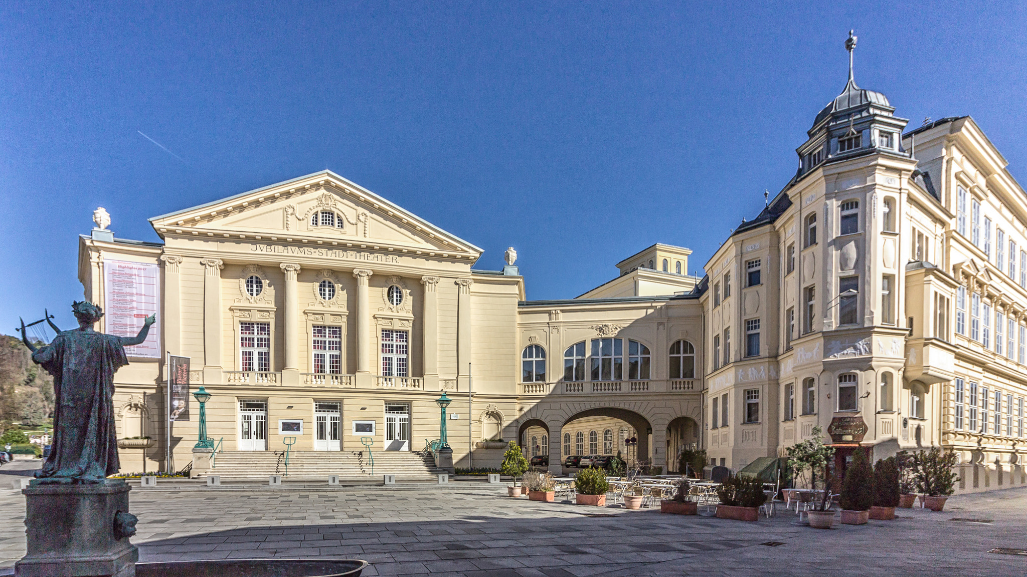 Canon EOS 1200D (EOS Rebel T5 / EOS Kiss X70 / EOS Hi) sample photo. Stadttheater baden photography