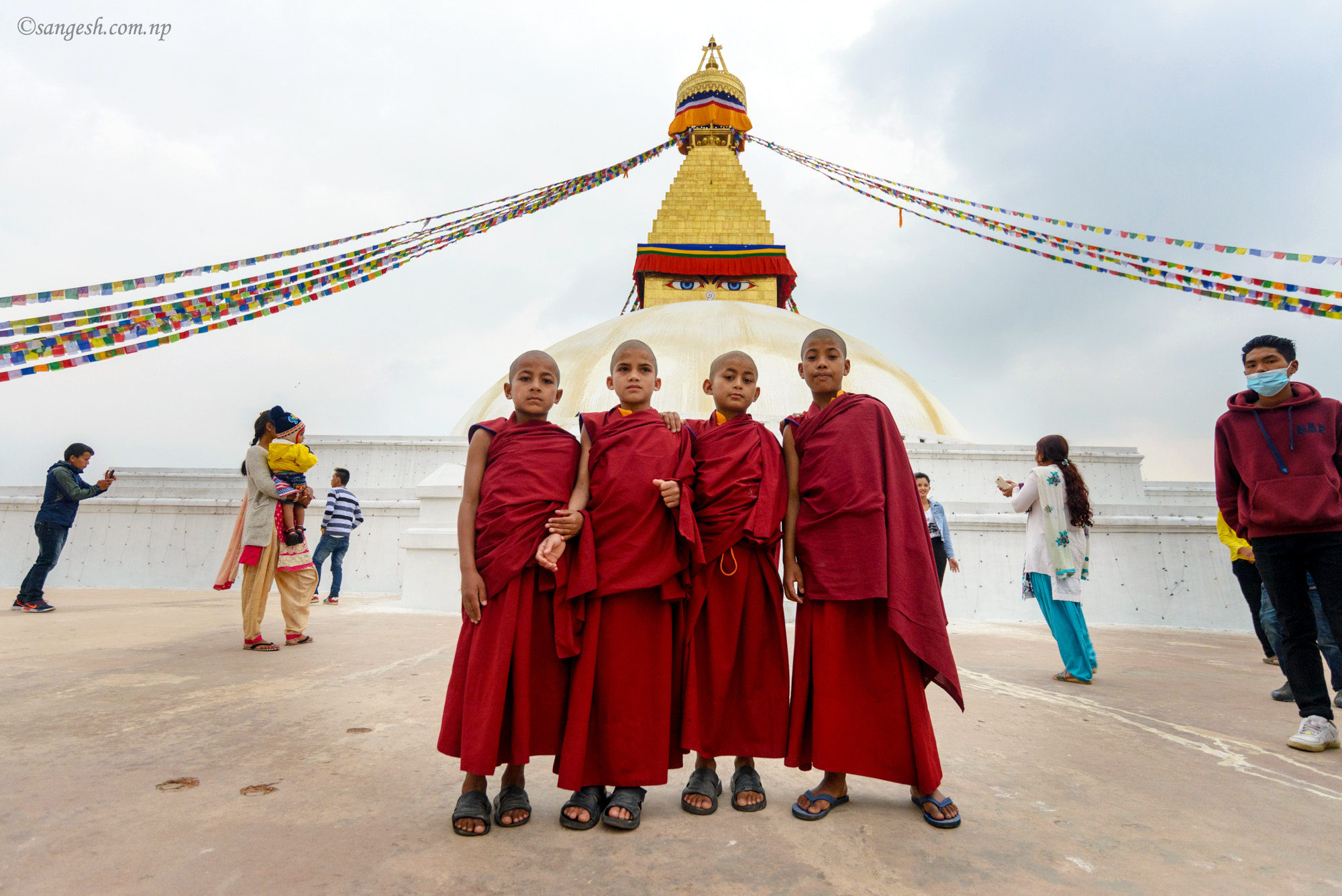 Nikon D600 + Nikon AF-S Nikkor 18-35mm F3.5-4.5G ED sample photo. Little monks photography