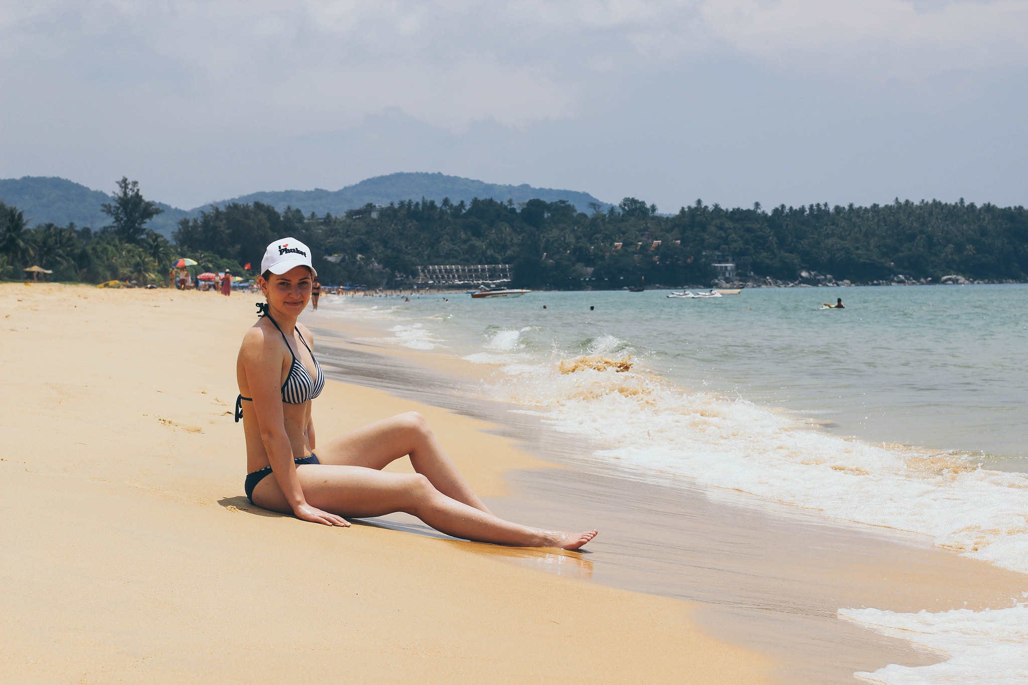 Canon EOS 600D (Rebel EOS T3i / EOS Kiss X5) + Canon EF 50mm F1.4 USM sample photo. Thailand, phuket photography