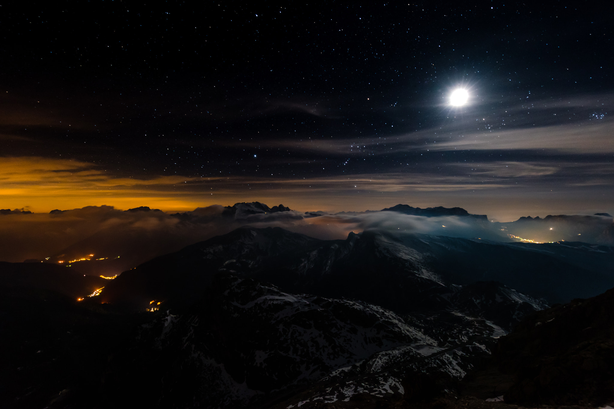 Nikon AF-S Nikkor 14-24mm F2.8G ED sample photo. Night on dolomites photography