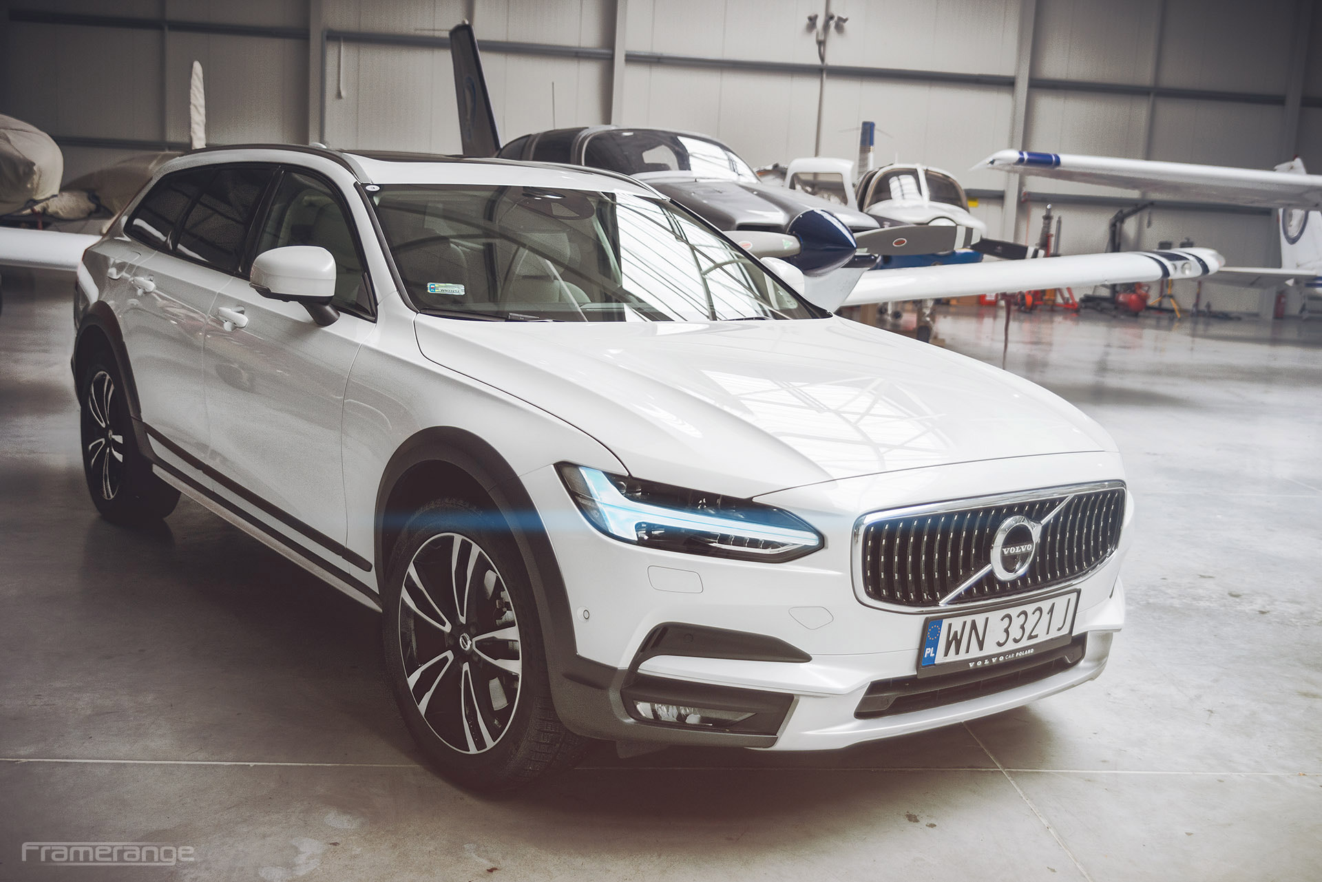 Sigma 24-70mm F2.8 EX DG HSM sample photo. Volvo v90 cross country photography