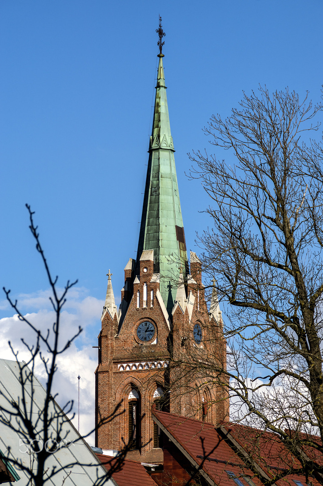 Sony DT 18-200mm F3.5-6.3 sample photo. Church tower photography
