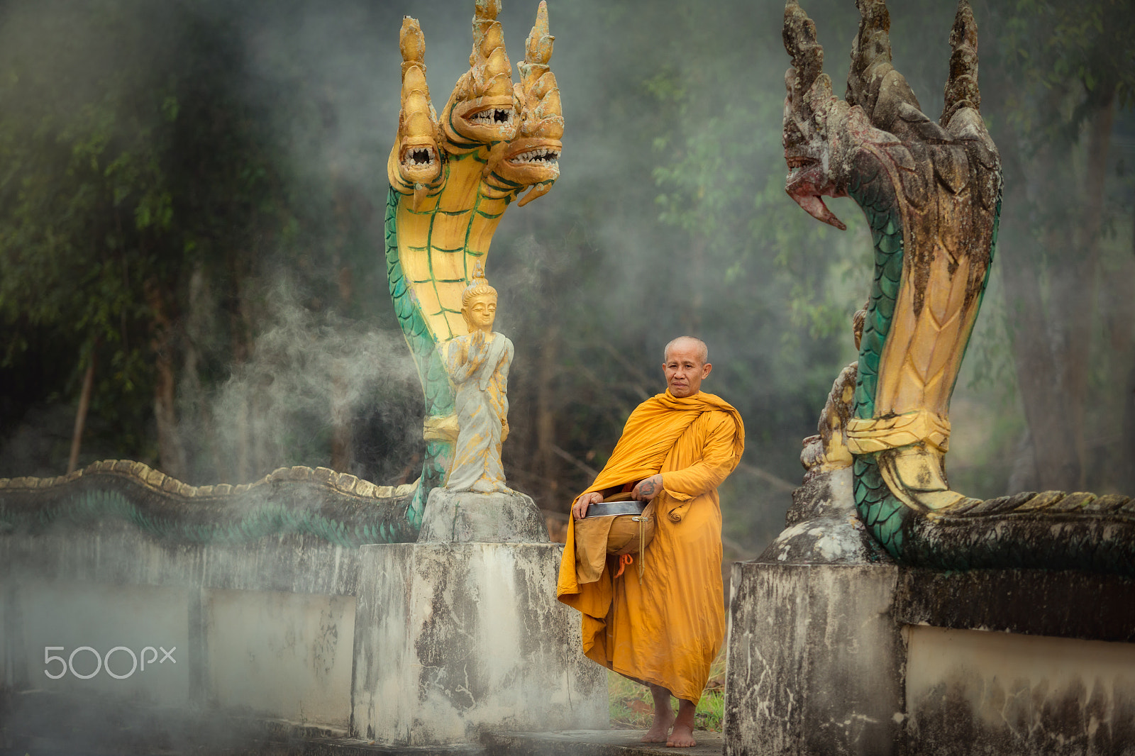 Canon EF 70-200mm F2.8L USM sample photo. Naga statue with monk alms round photography