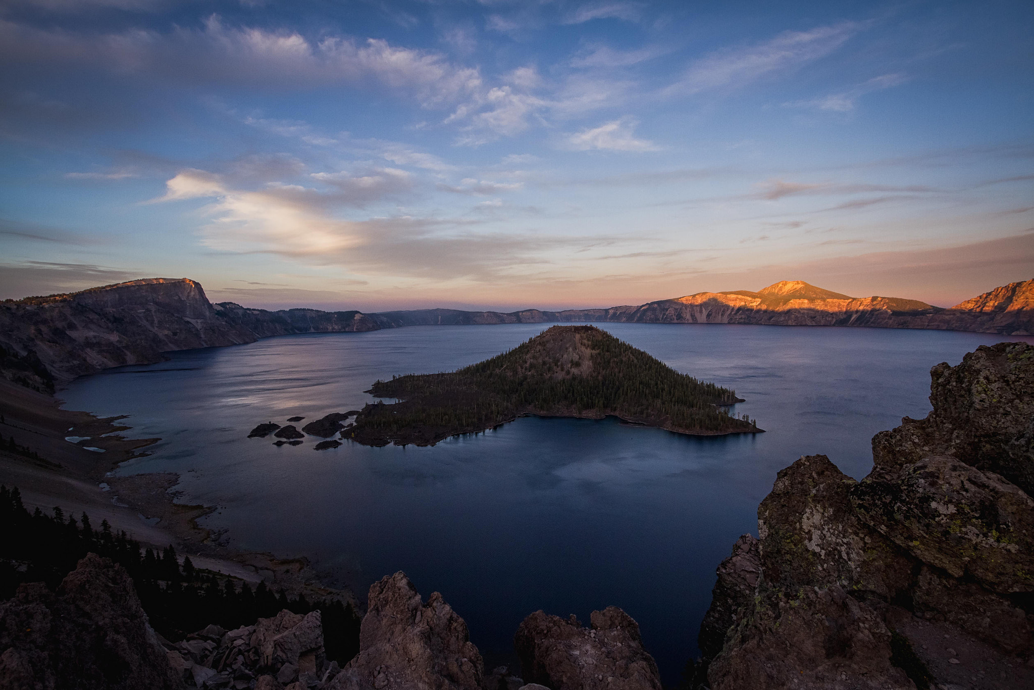 Canon EF-S 10-22mm F3.5-4.5 USM sample photo. Wizard island photography