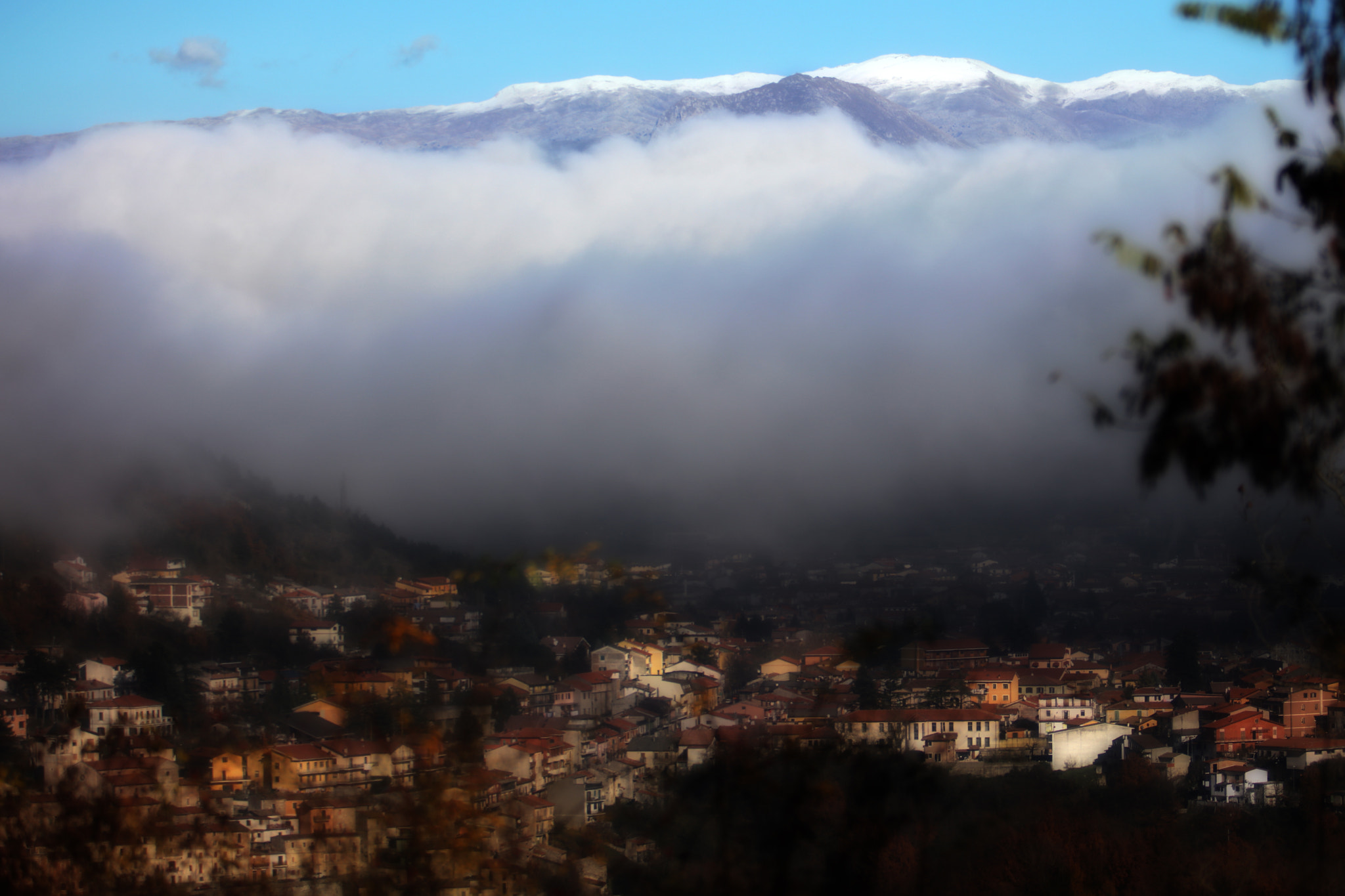 Canon EF 70-200mm F2.8L USM sample photo. Autumn in abruzzo photography