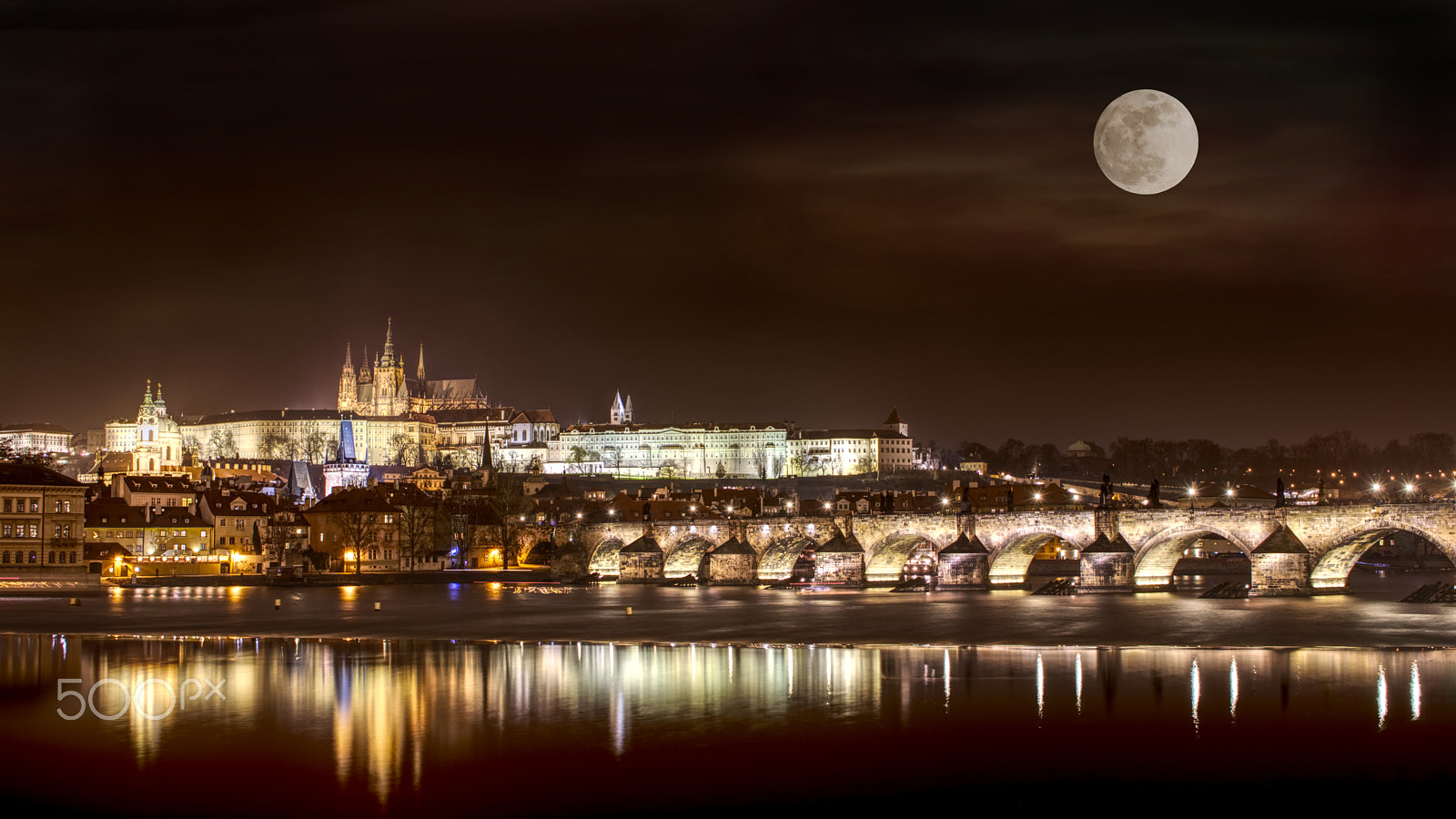 18.0 - 55.0 mm sample photo. Charles bridge.. photography