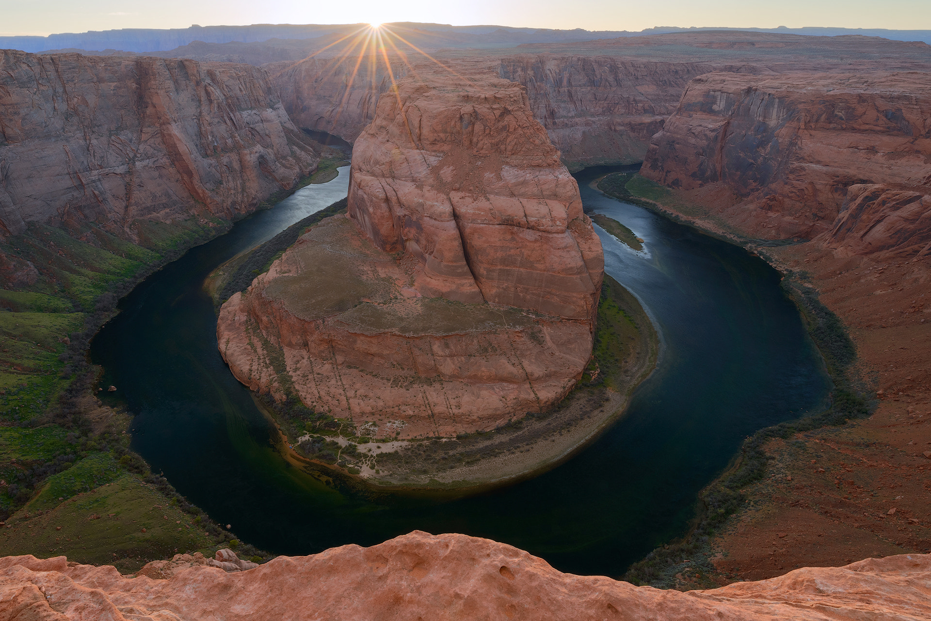 Nikon AF-S Nikkor 14-24mm F2.8G ED sample photo. Sunset at horseshoe bend photography