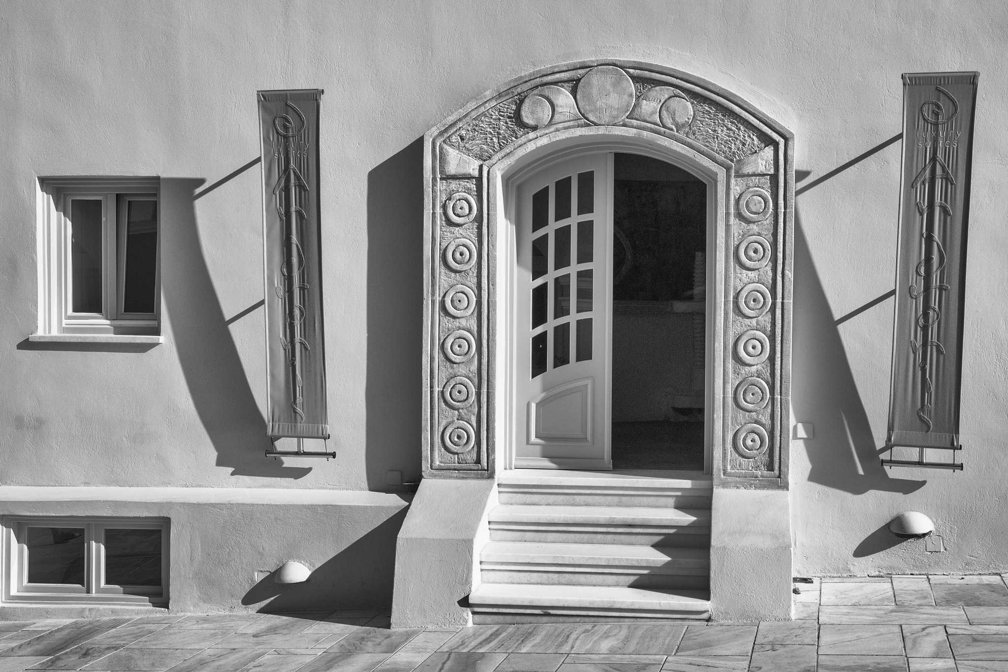 Nikon D300S sample photo. Open door photography