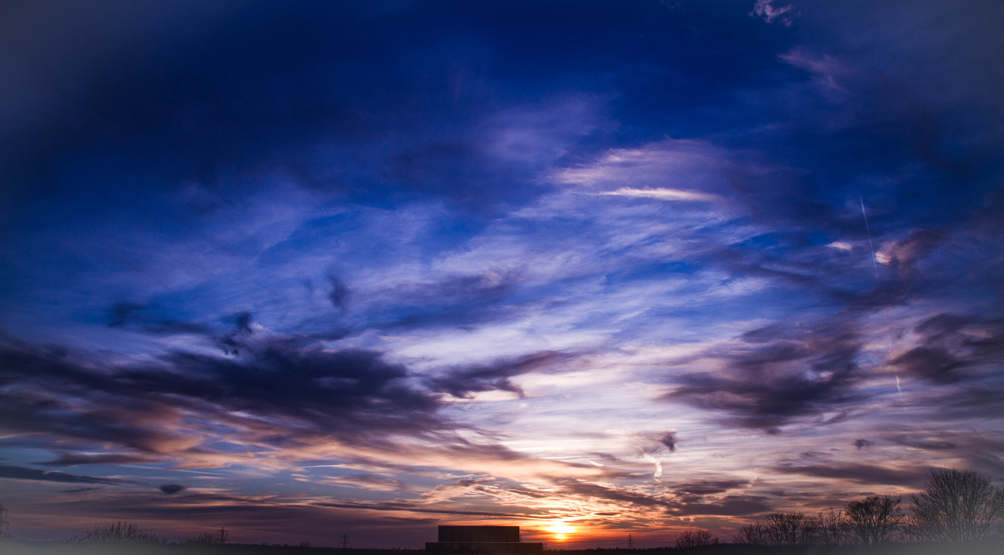 Canon EF 75-300mm F4.0-5.6 IS USM sample photo. Every cloud... photography