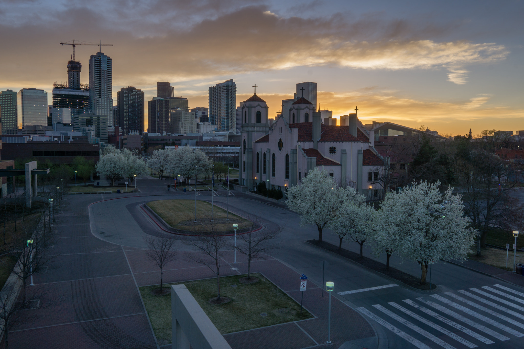 Sony a6000 + Sigma 19mm F2.8 EX DN sample photo. Church in downtown denver photography