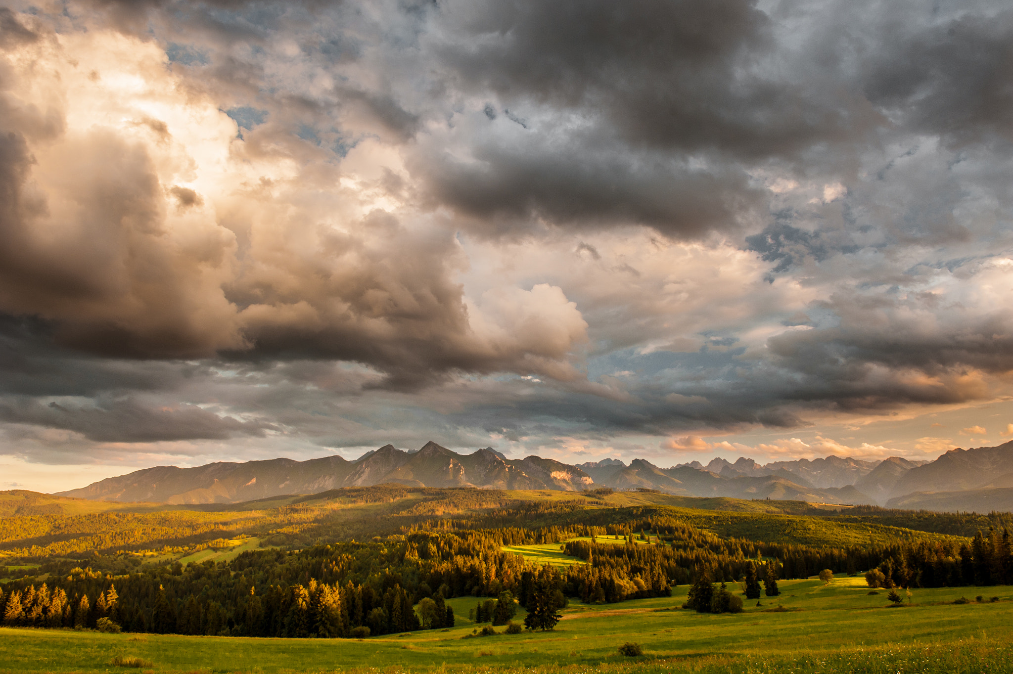 Nikon AF-S Nikkor 24-70mm F2.8G ED sample photo. Tatra mountains photography