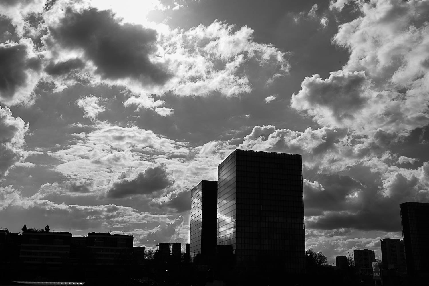 Fujifilm X-T1 sample photo. Paris clouds photography