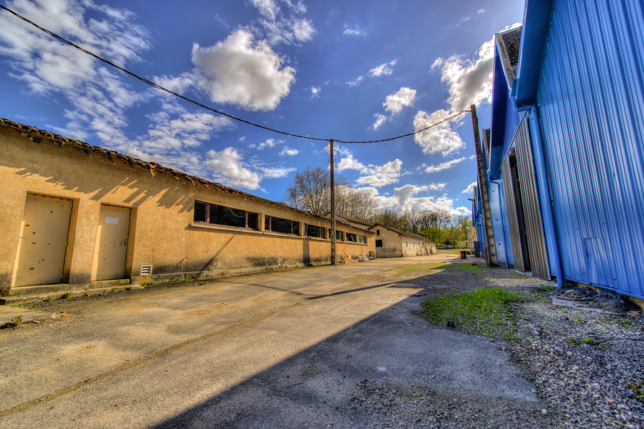 Nikon AF-S Nikkor 14-24mm F2.8G ED sample photo. Urbex la couronne photography