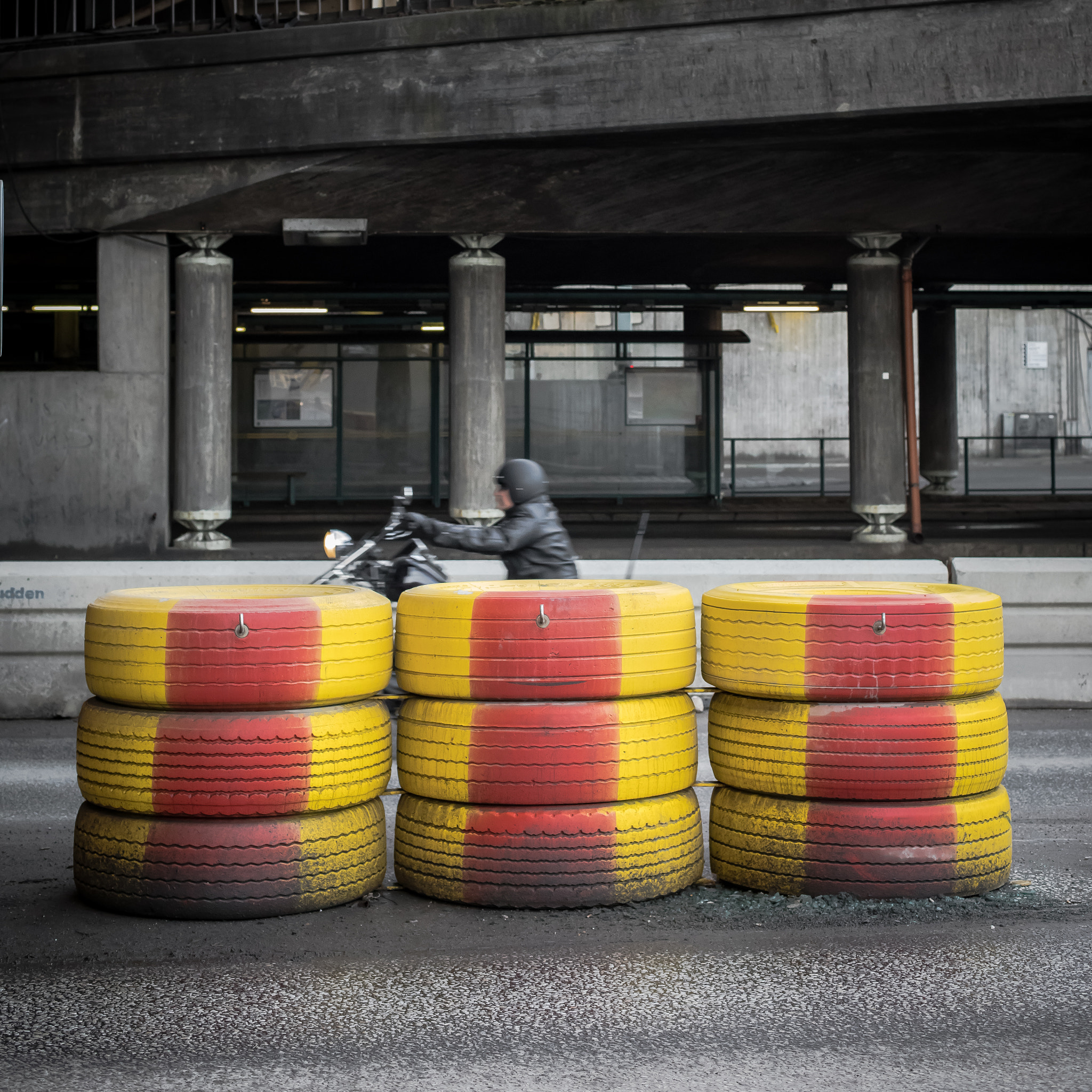 Canon EF 50mm F1.4 USM sample photo. Tires photography