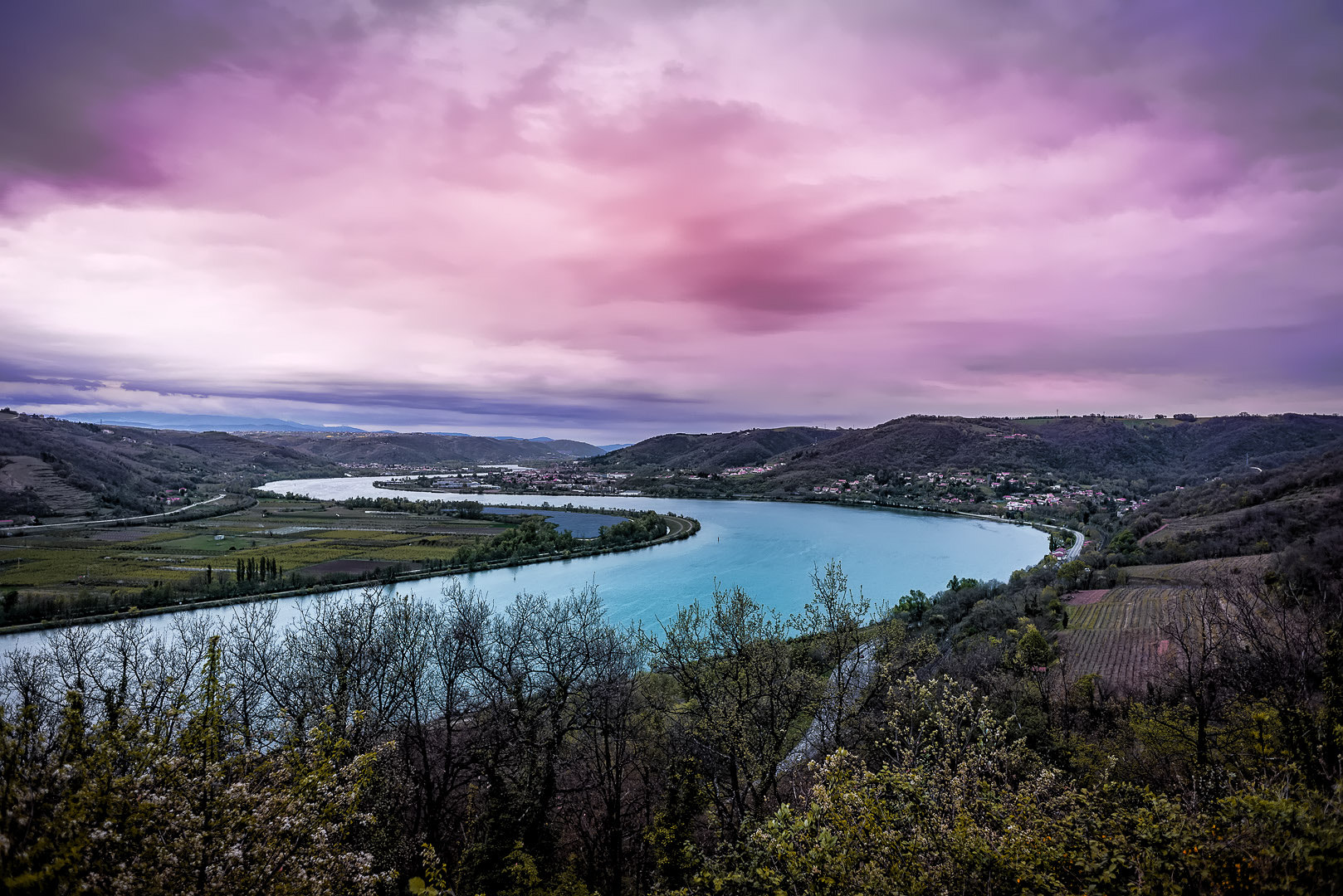 Nikon D610 + AF Nikkor 24mm f/2.8 sample photo. The meanders of the rhône photography