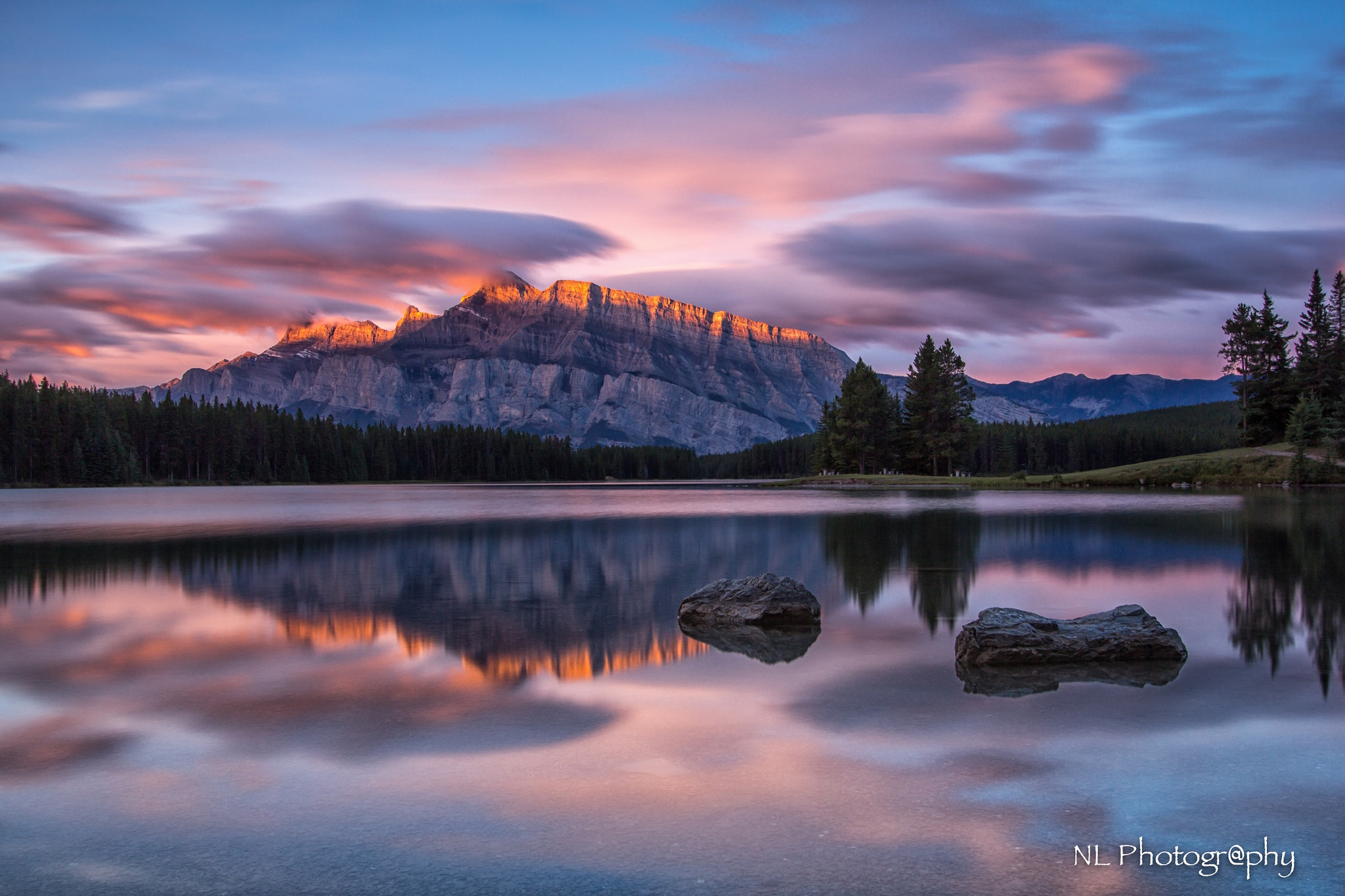 Canon EOS 60D + Canon EF-S 10-22mm F3.5-4.5 USM sample photo. Two jake lake, canada photography