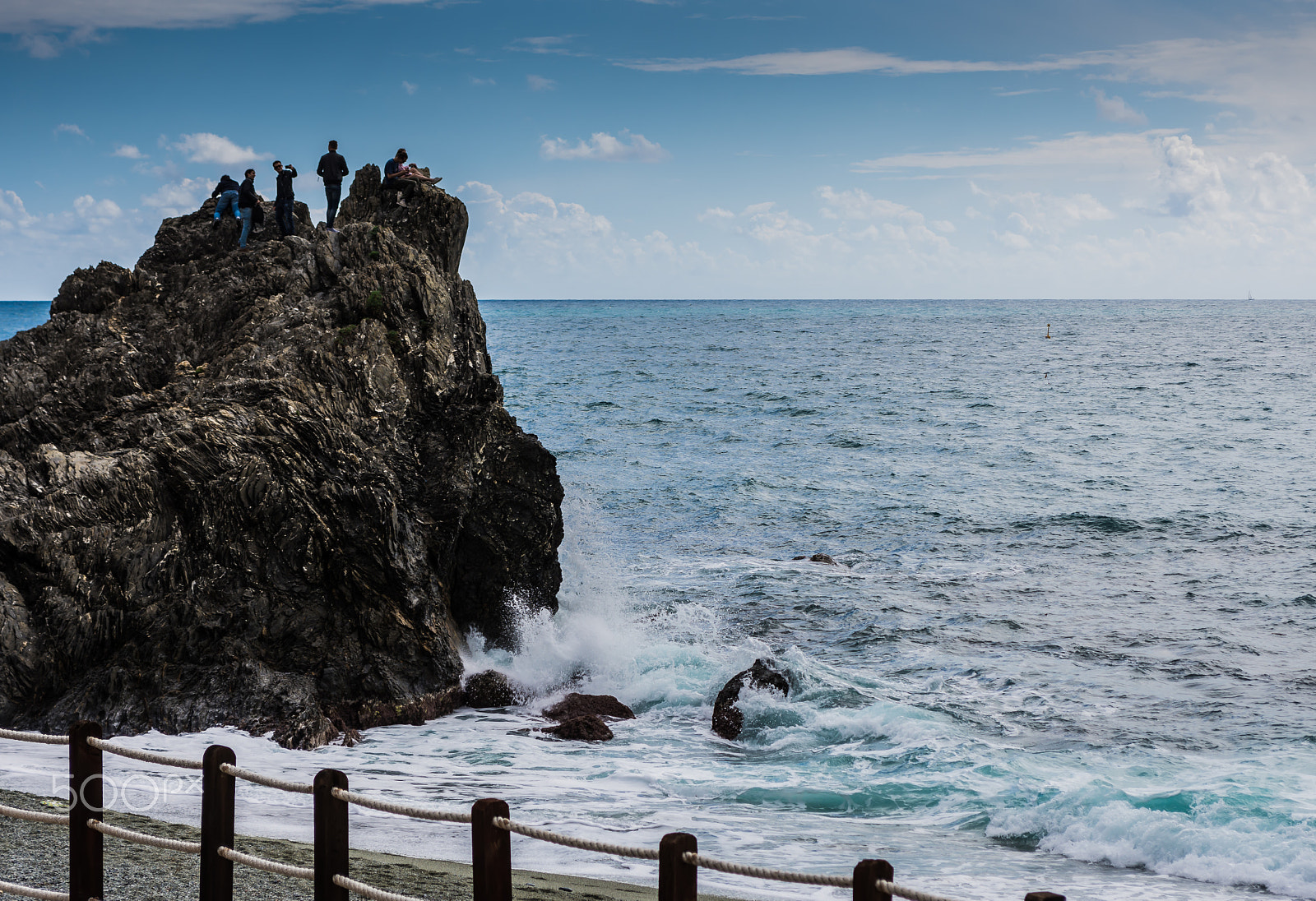 Nikon D7200 sample photo. On the rocks photography