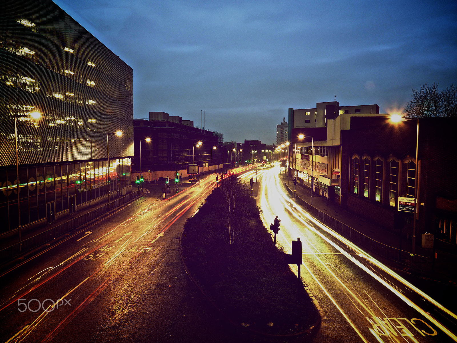 Olympus OM-D E-M5 II sample photo. Leicester, long exposure photography