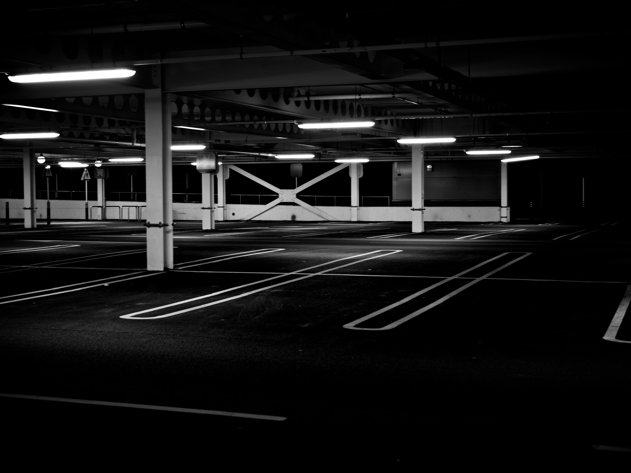 Olympus OM-D E-M5 II sample photo. Car park photography