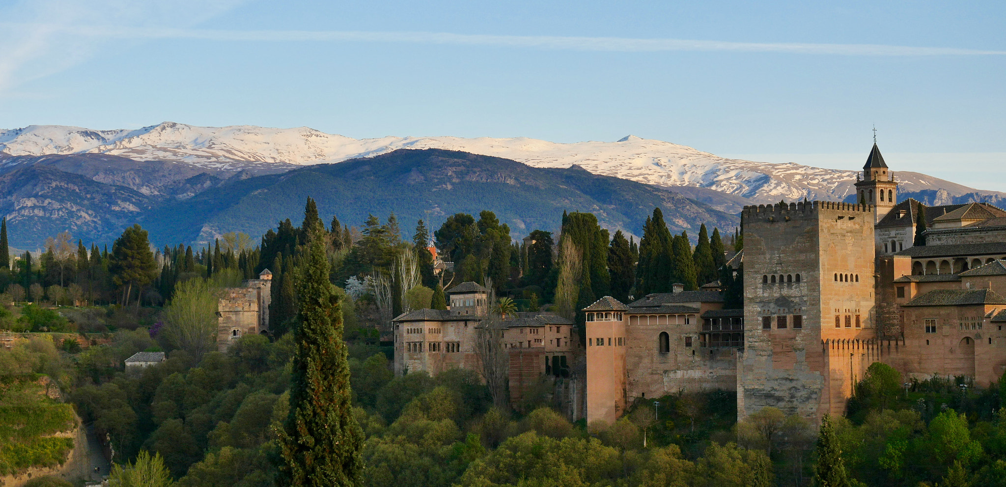 Panasonic Lumix DMC-GX8 sample photo. L'alhambra photography