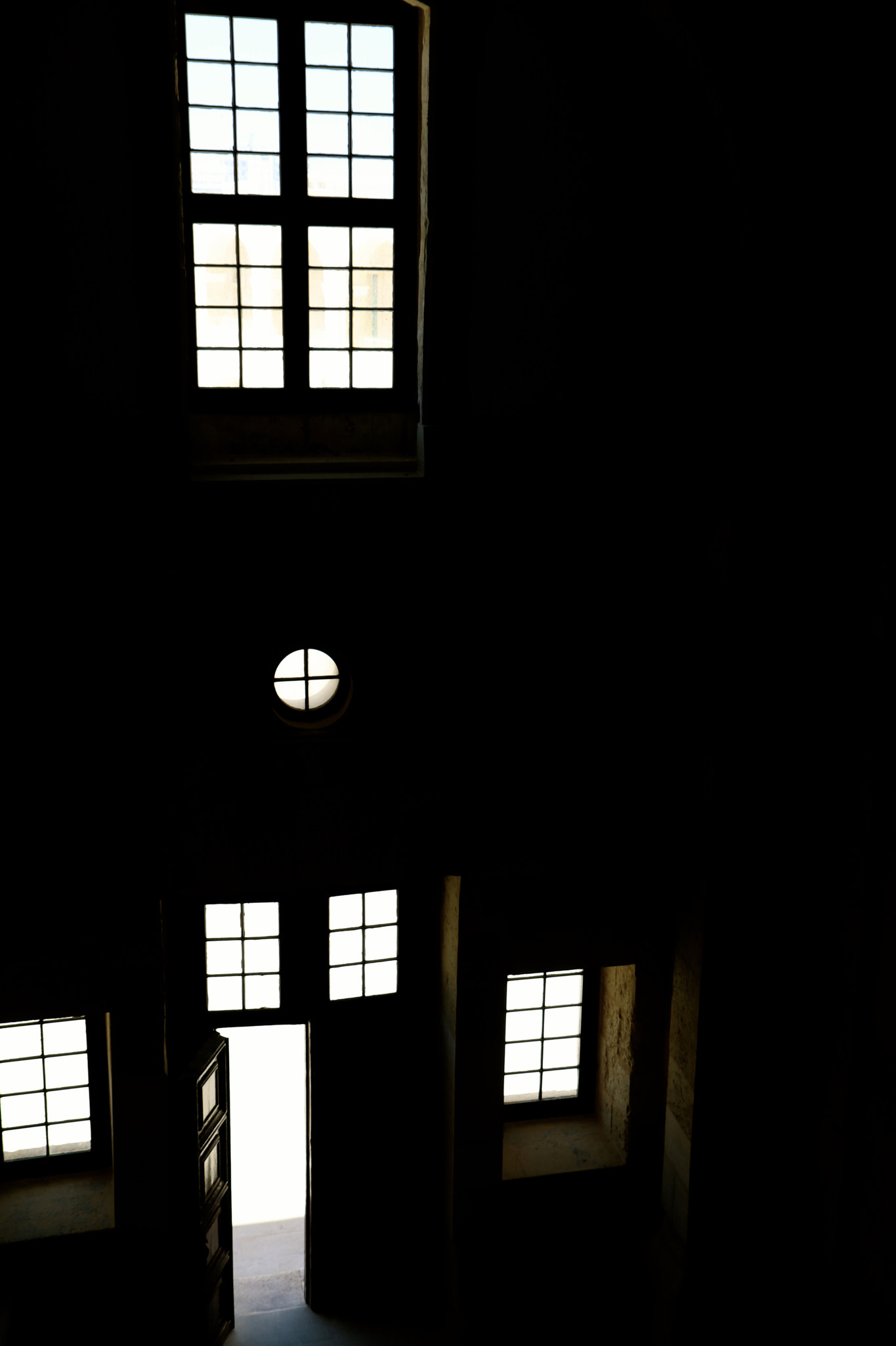 Canon EF-S 17-55mm F2.8 IS USM sample photo. Inside looking out photography