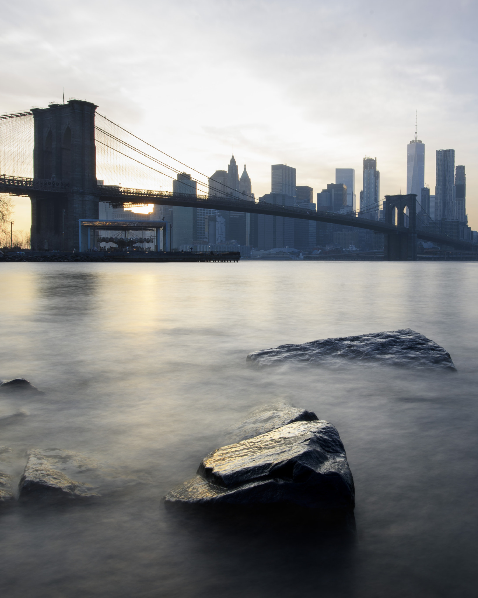Nikon D750 + Nikon AF-S Nikkor 20mm F1.8G ED sample photo. Manhattan rock photography