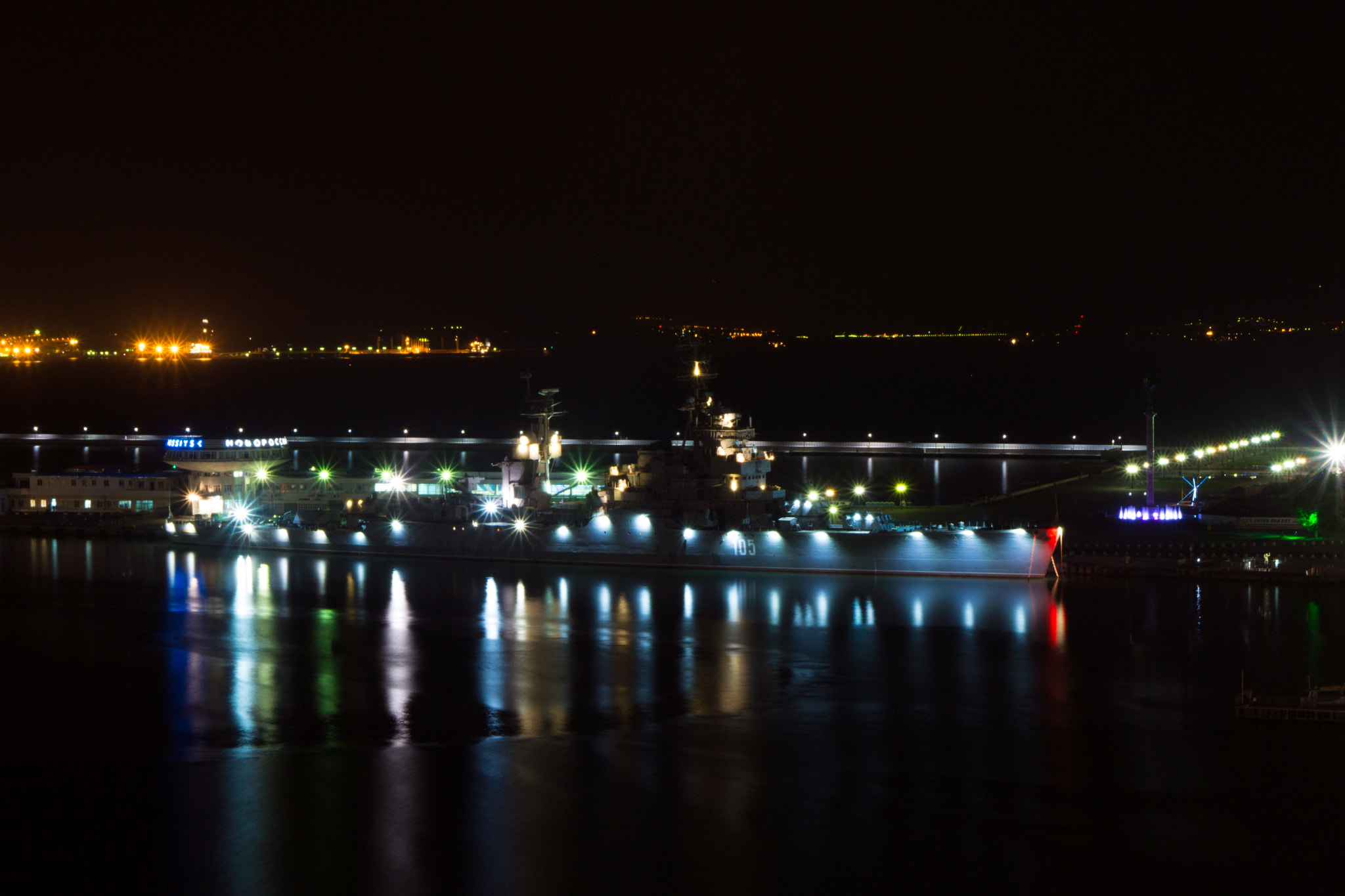 Sony SLT-A65 (SLT-A65V) + Sony DT 18-55mm F3.5-5.6 SAM sample photo. Night novorossiysk photography