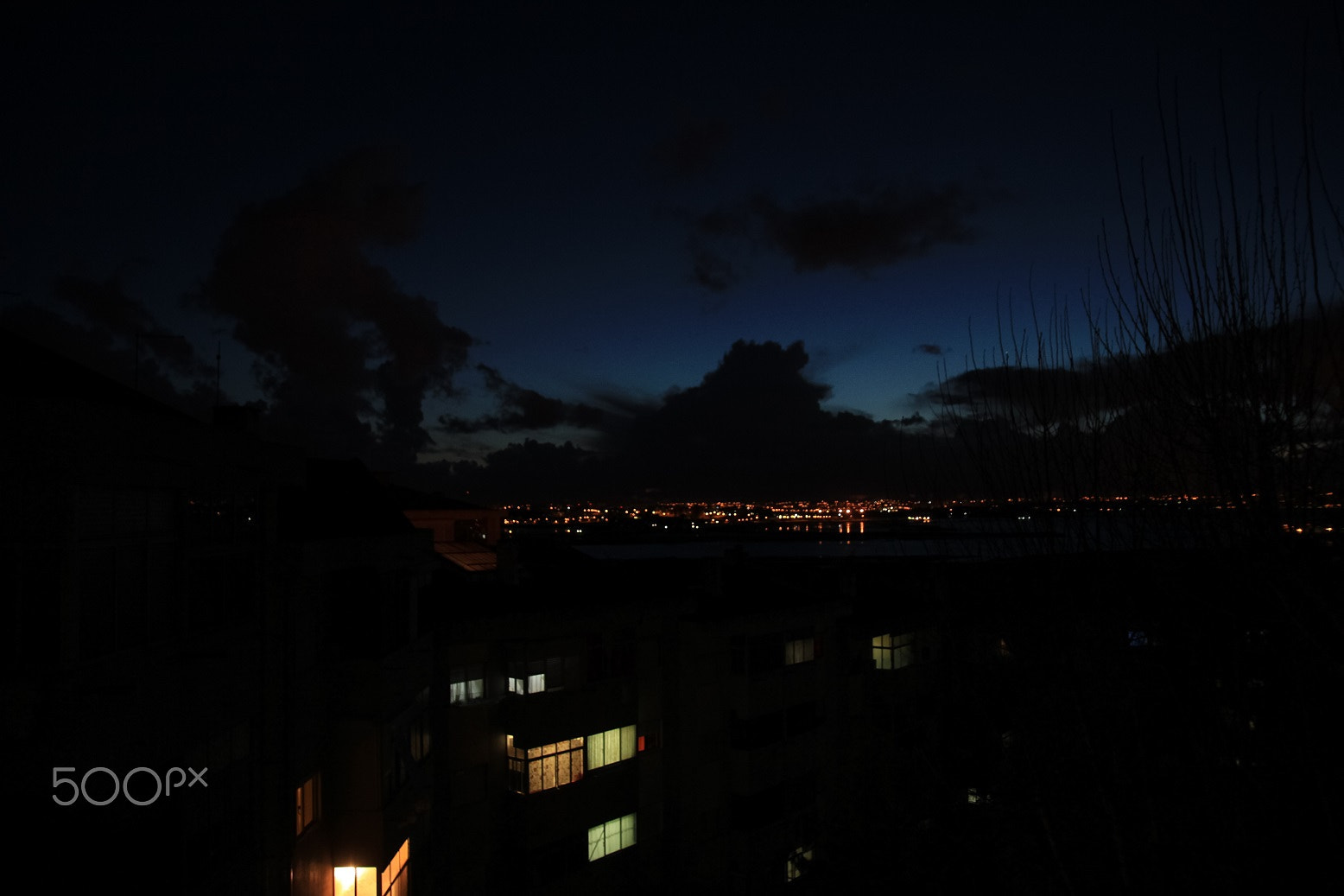Canon EF-S 17-55mm F2.8 IS USM sample photo. My window at dawn photography