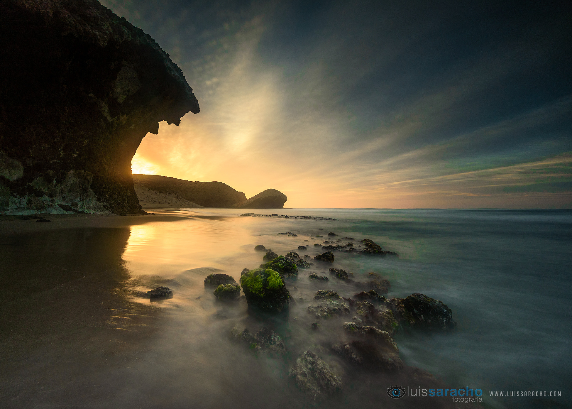 Nikon AF-S Nikkor 14-24mm F2.8G ED sample photo. Monsul photography