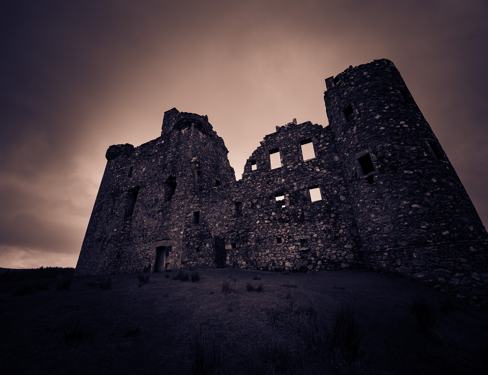 Panasonic Lumix DMC-GX8 + Panasonic Lumix G Vario 7-14mm F4 ASPH sample photo. Glencoe castles stalker kilchurn photography